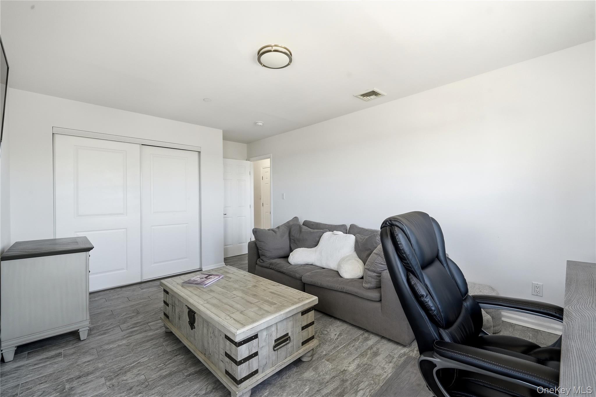 35 Redfield Road Property Photo 23