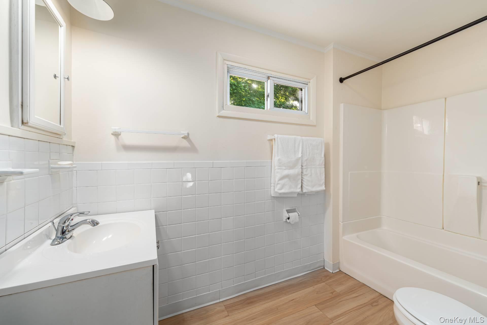 2380 S Harbor Road Property Photo 9