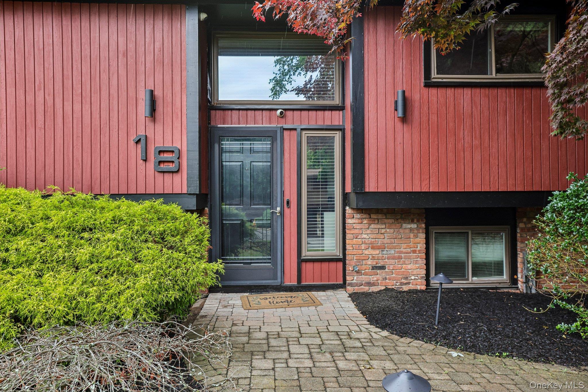 18 Pippen Place Property Photo 2