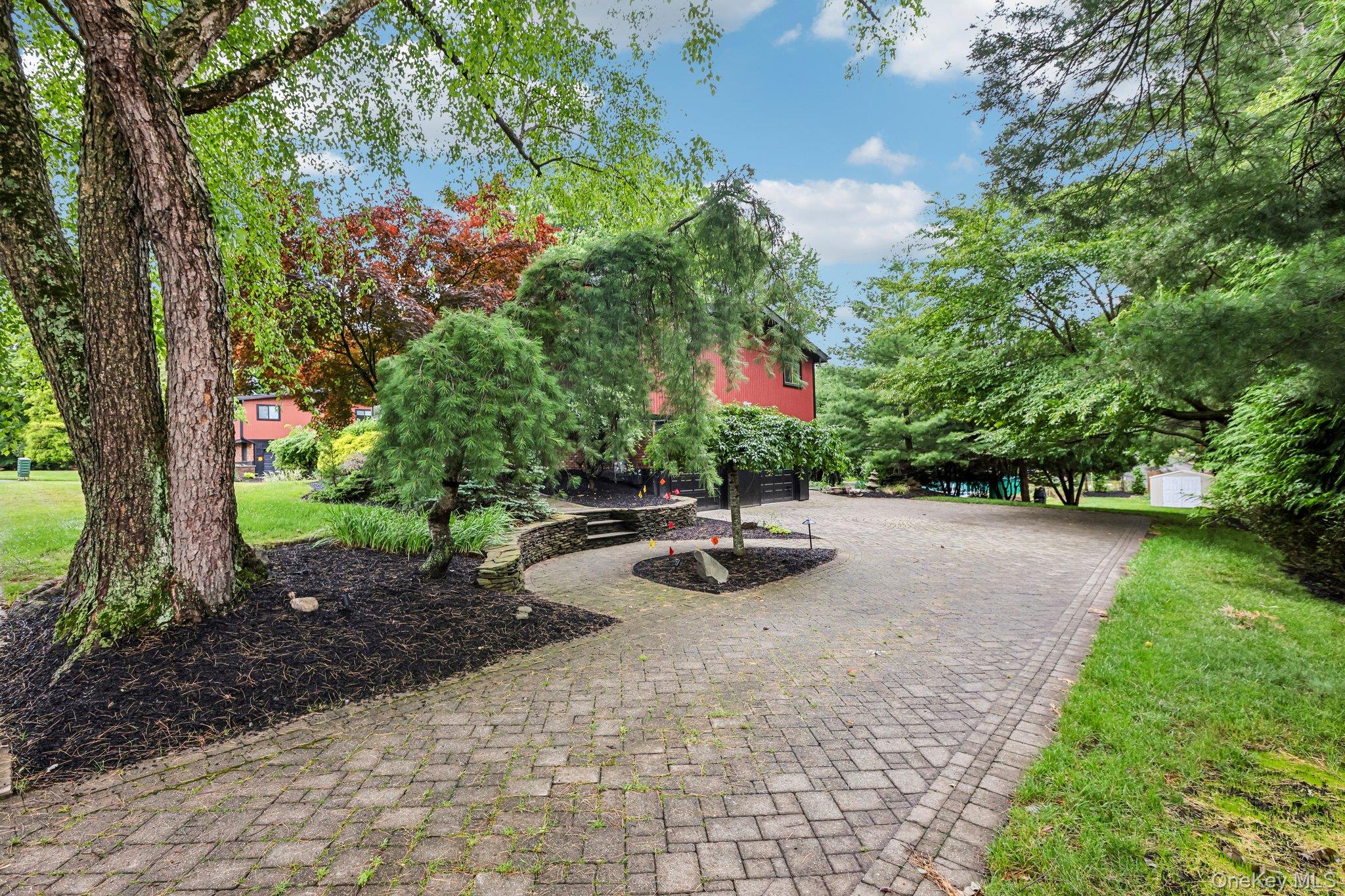 18 Pippen Place Property Photo 6