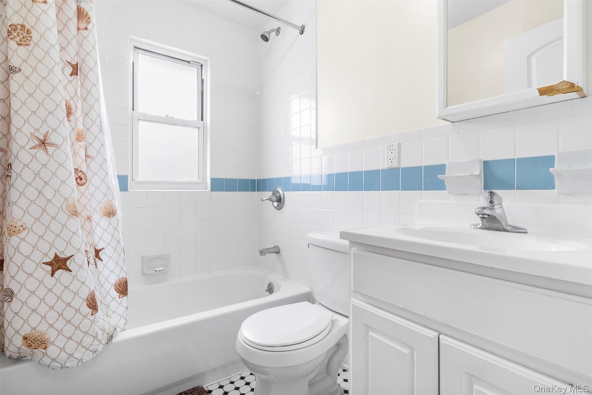 145-51 Arlington Terrace Property Photo 10