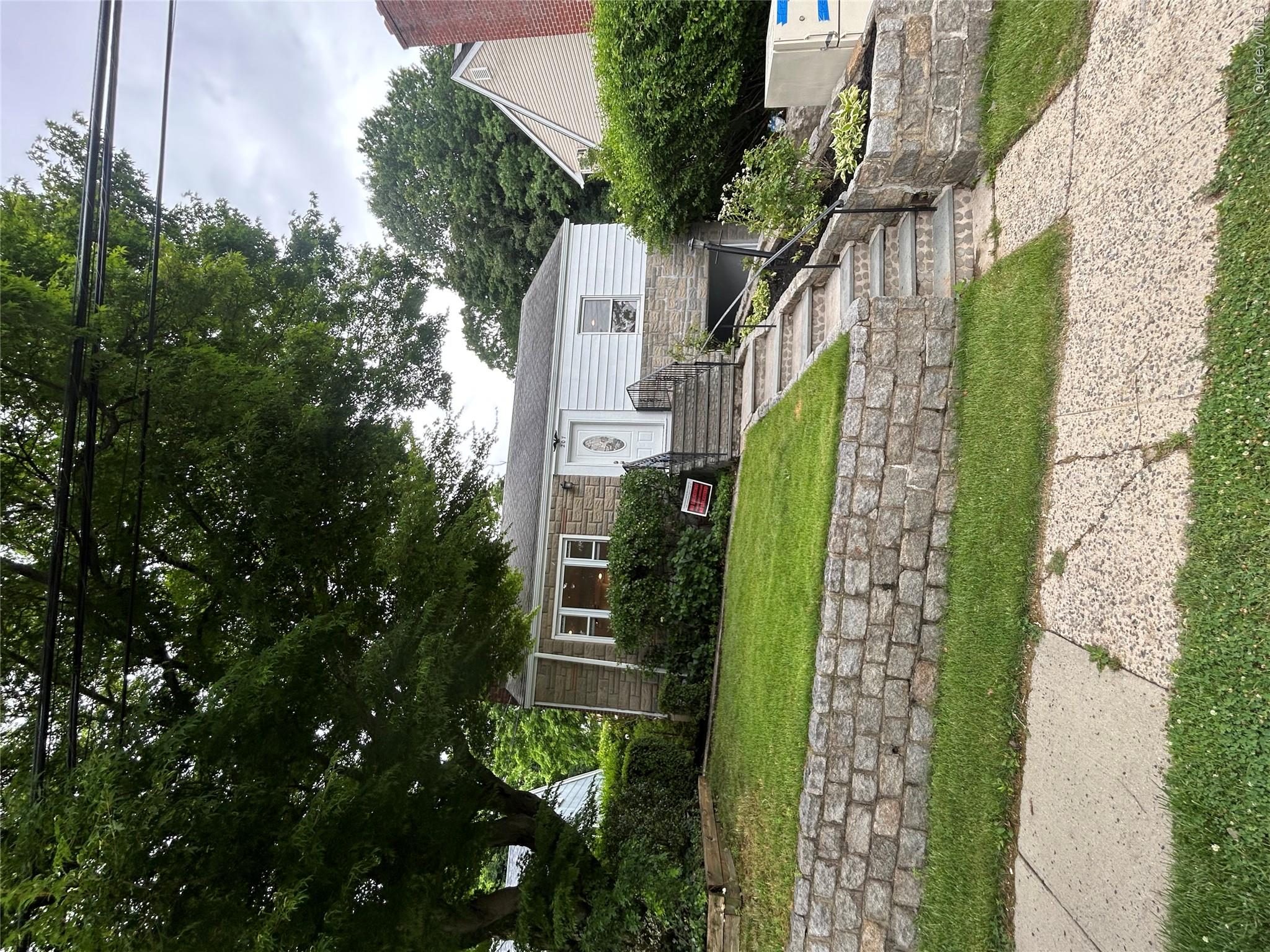 207 Morsemere Avenue Property Photo 1