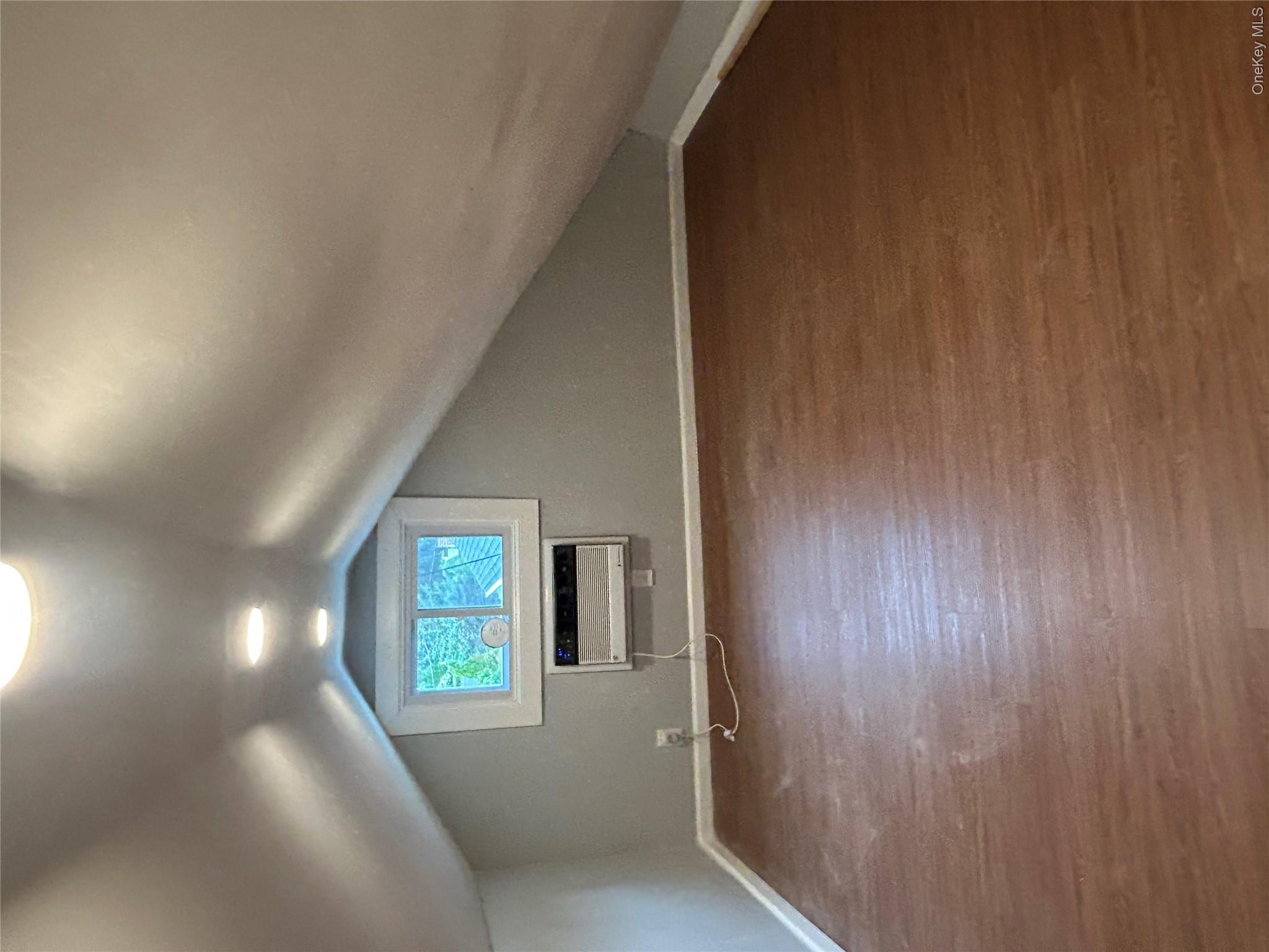 207 Morsemere Avenue Property Photo 8
