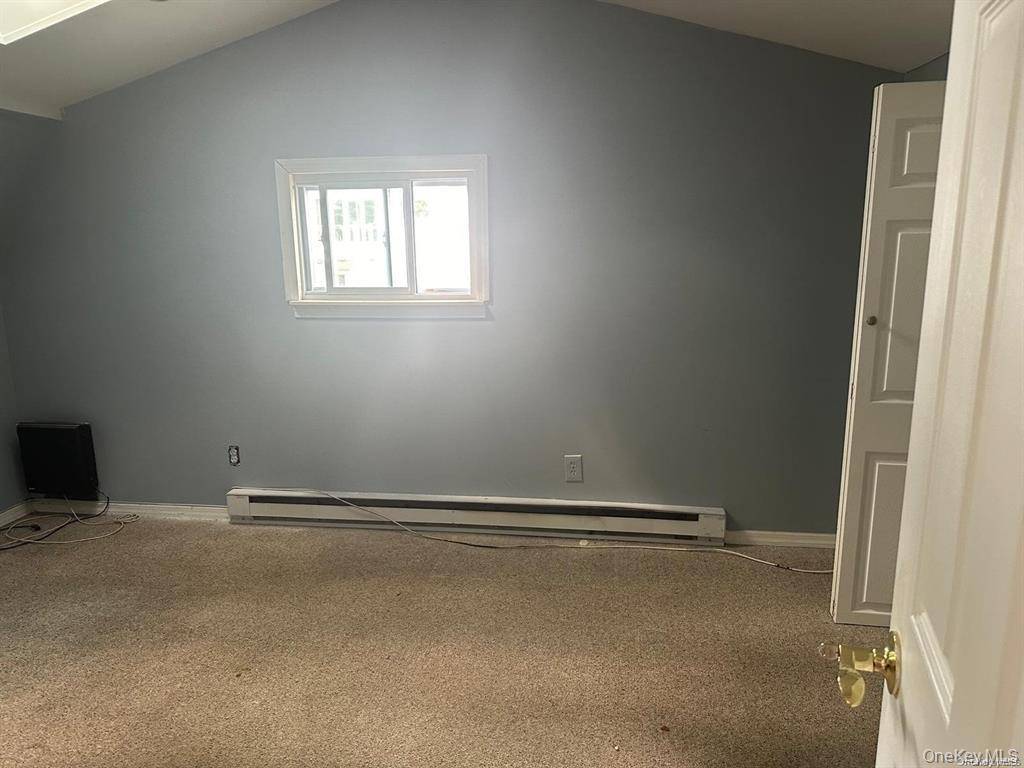 1032 Union Boulevard Property Photo 4