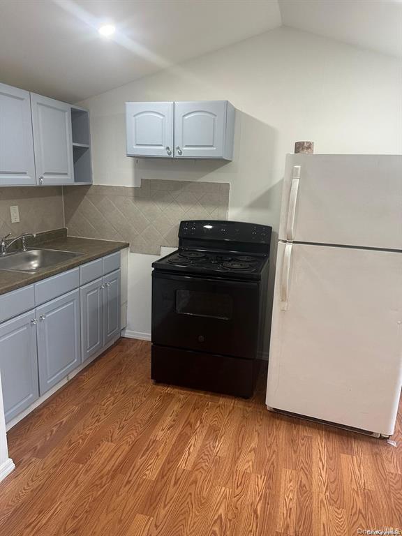 1032 Union Boulevard Property Photo 7