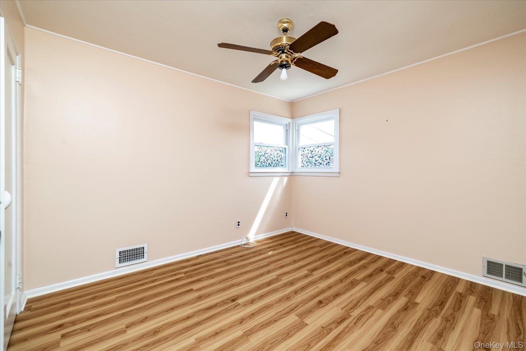 6741 197th Street Property Photo 12