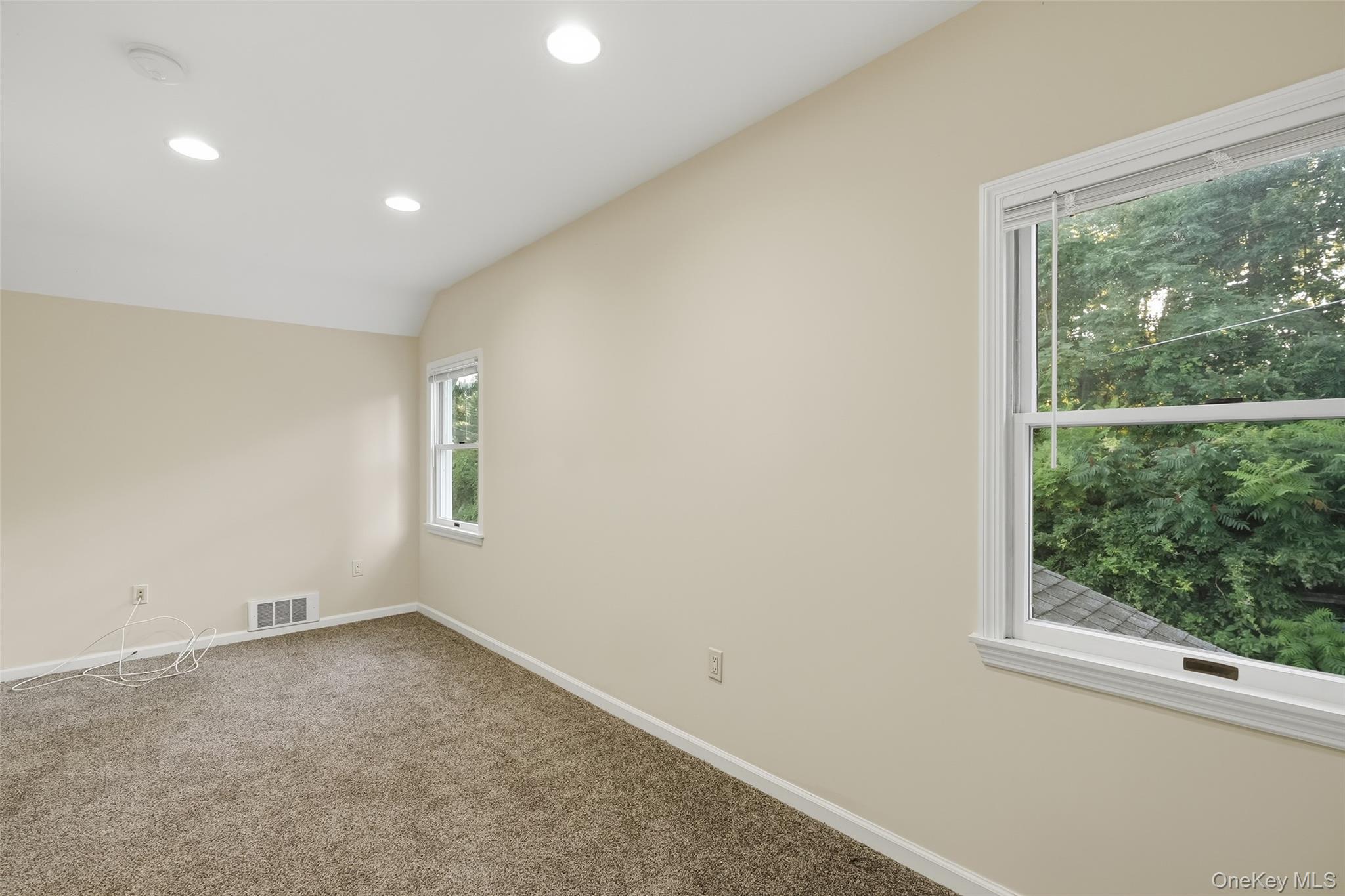 100 Dunderberg Road Property Photo 21