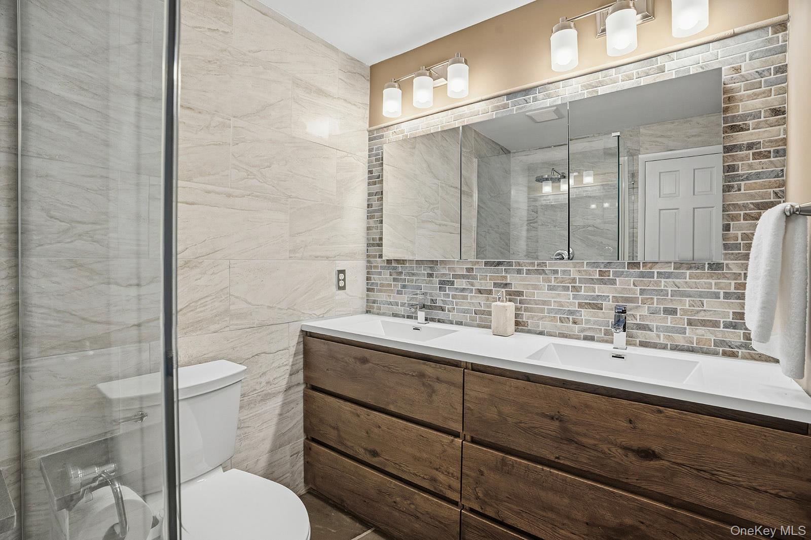 180 Dean Road Property Photo 19