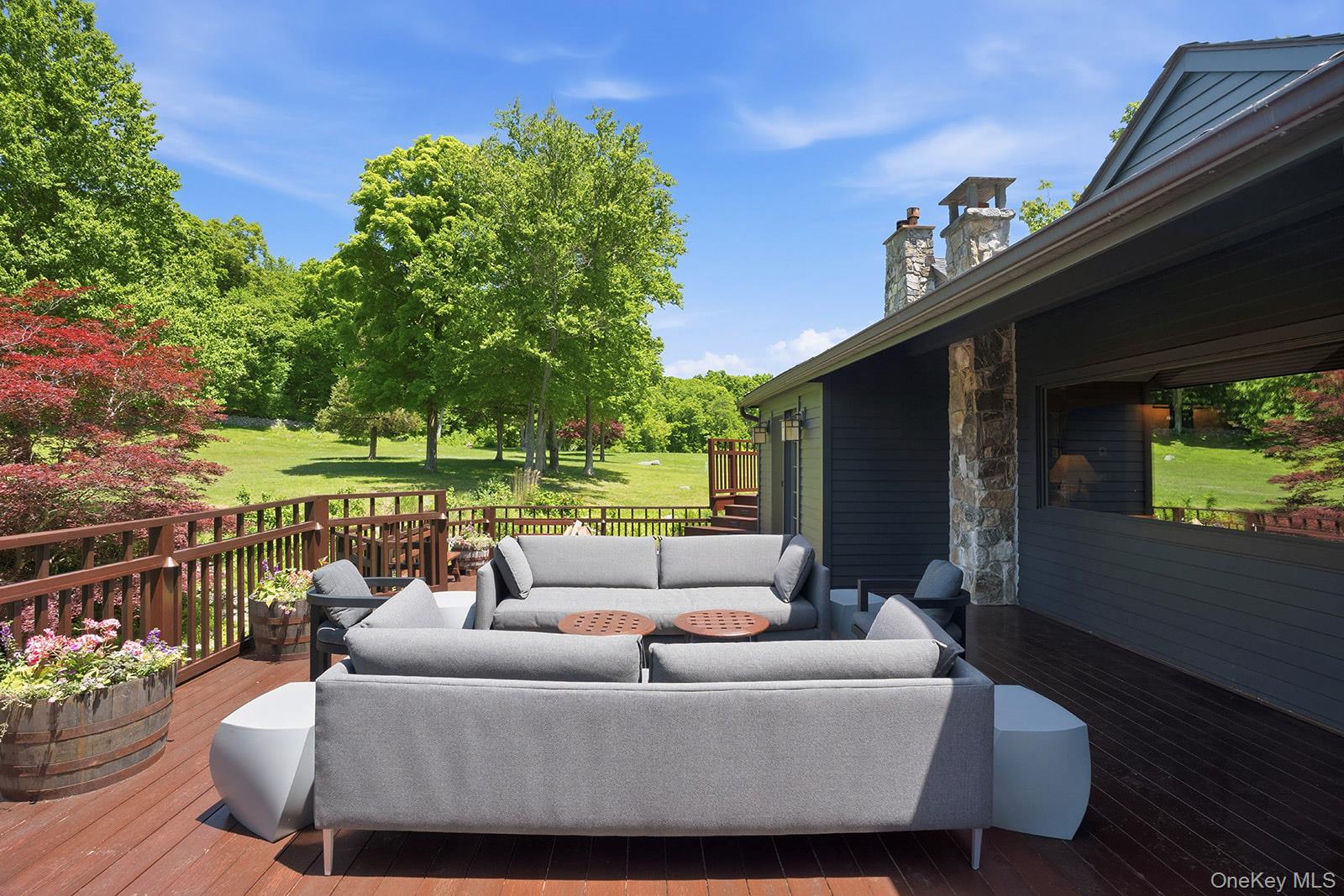 180 Dean Road Property Photo 26