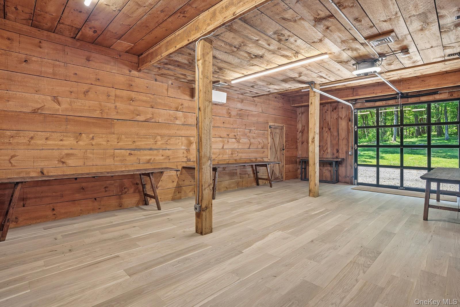180 Dean Road Property Photo 30