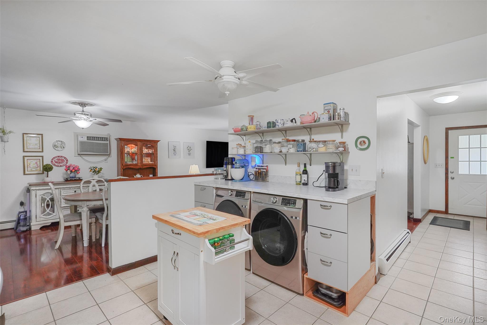 9 Roxanne Boulevard Property Photo 11