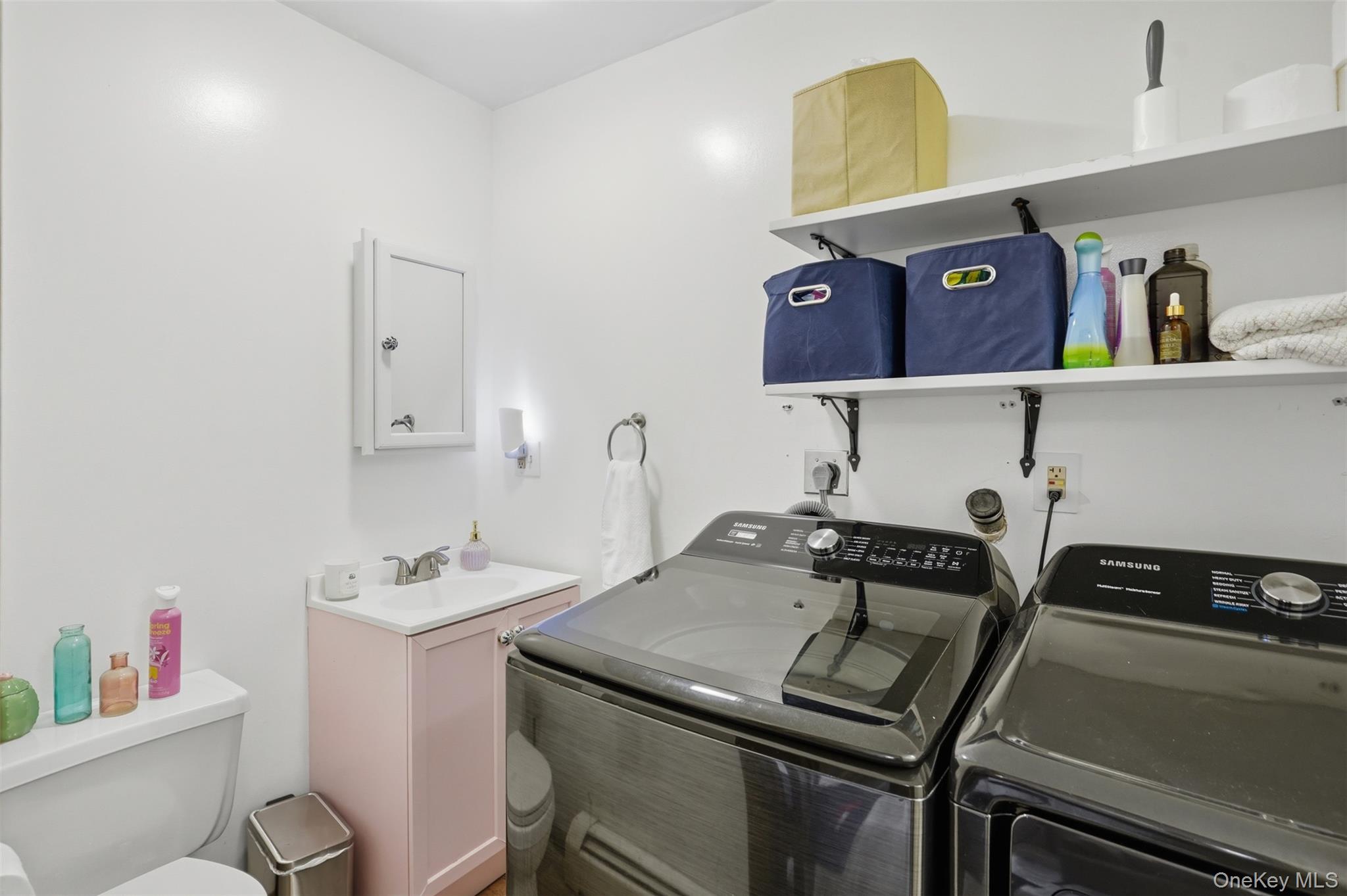 9 Roxanne Boulevard Property Photo 35