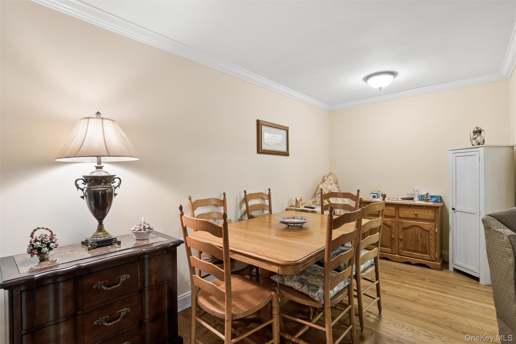 43 Edwards Street 1-b Property Photo 9