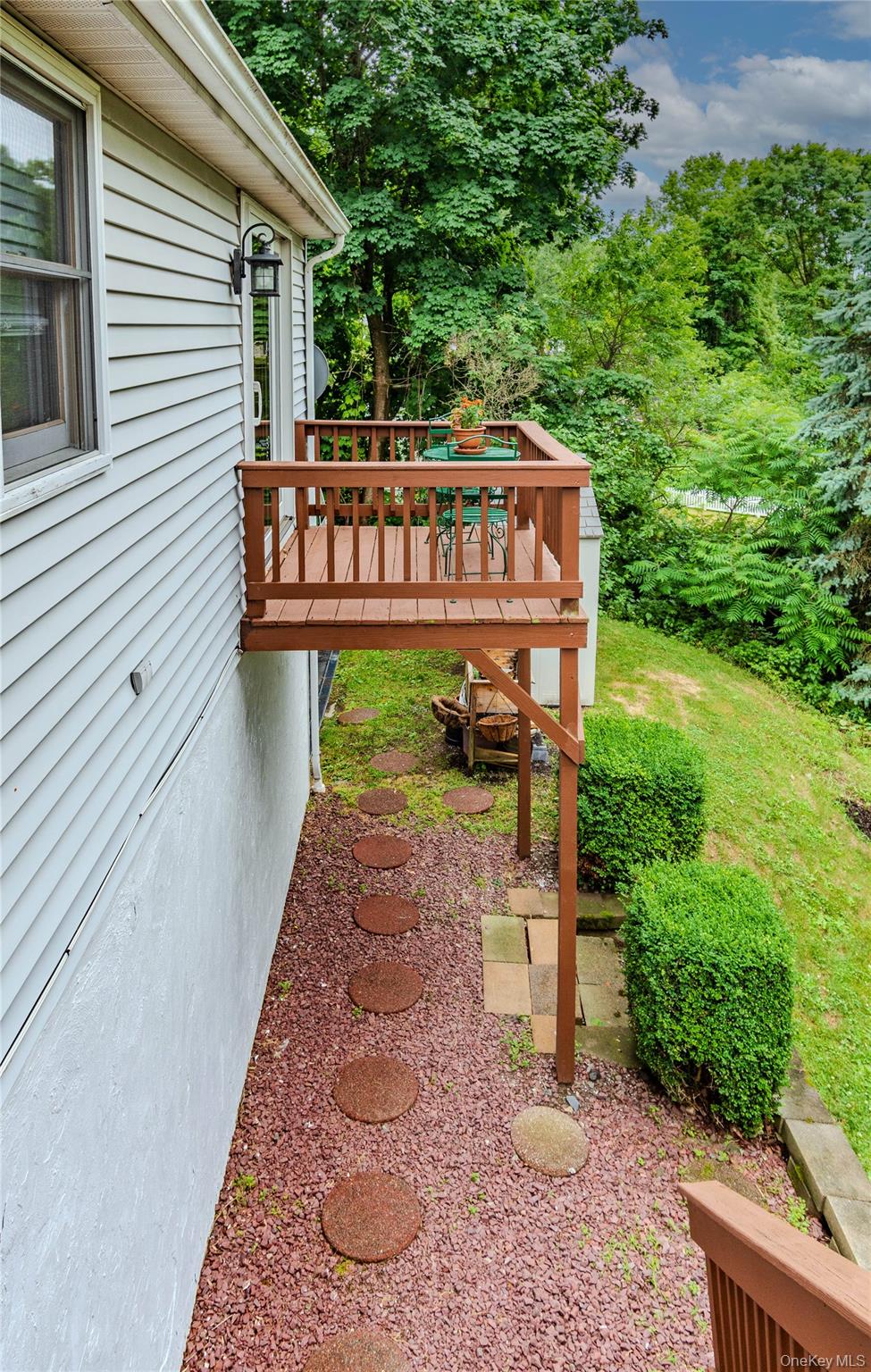7 Colleen Lane Property Photo 28