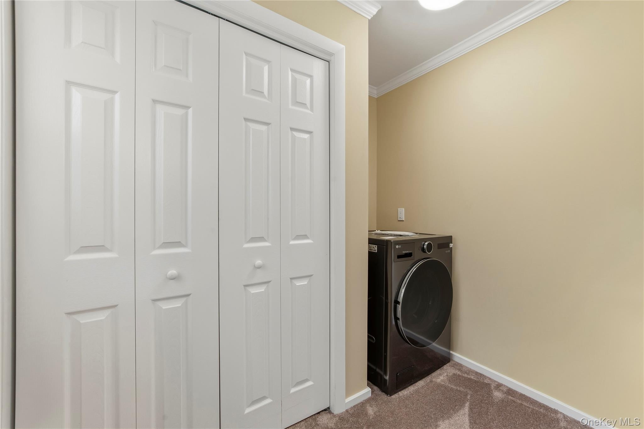 27 Walden Court J Property Photo 20