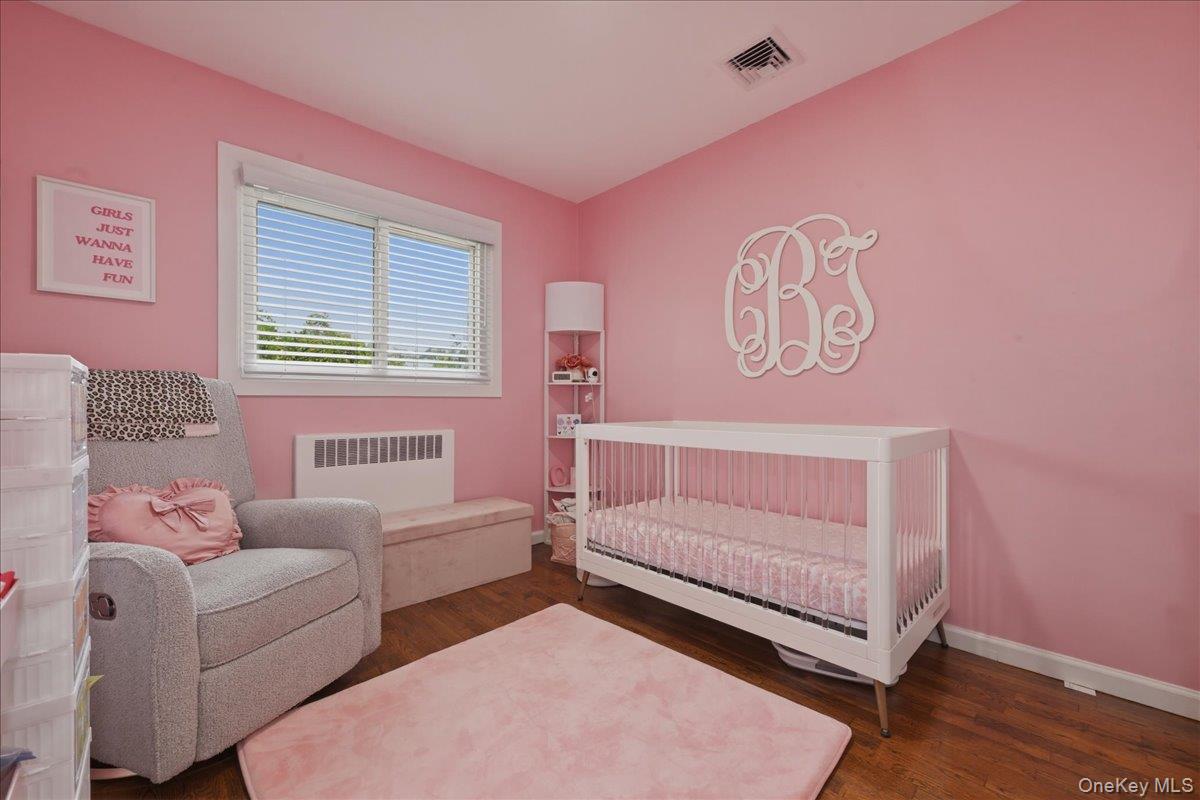 672 Anderson Avenue Property Photo 11
