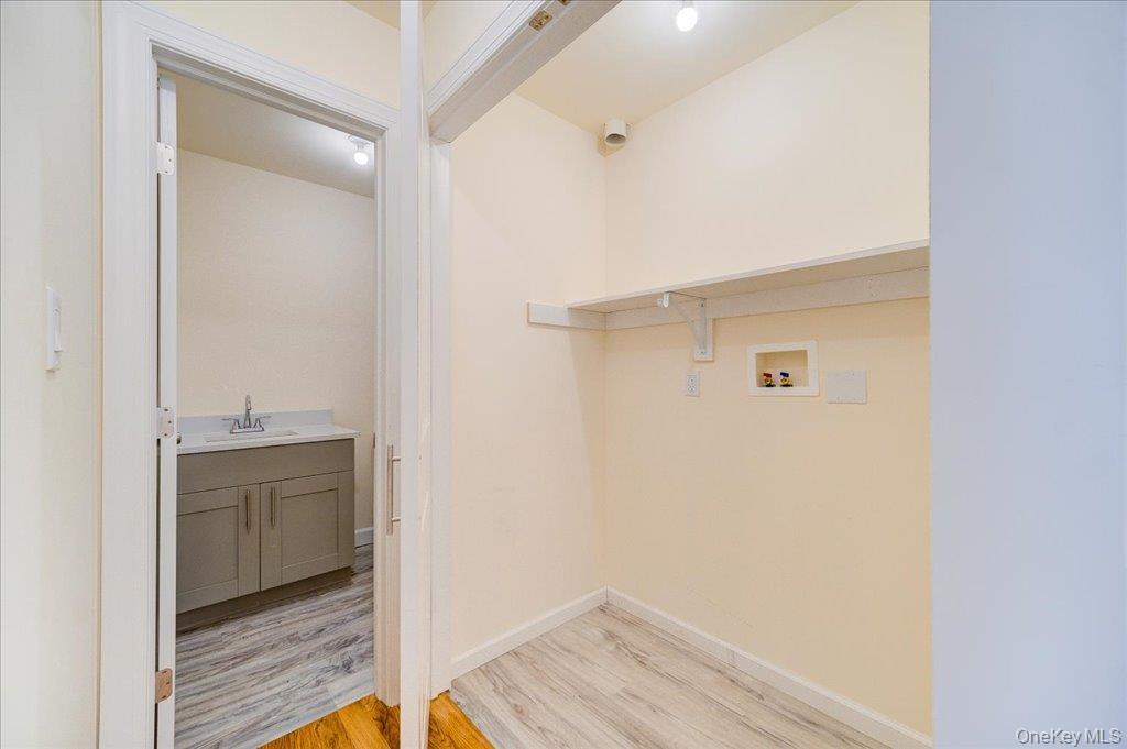 677 Marsh Road Property Photo 22
