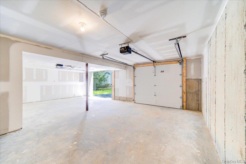 677 Marsh Road Property Photo 24