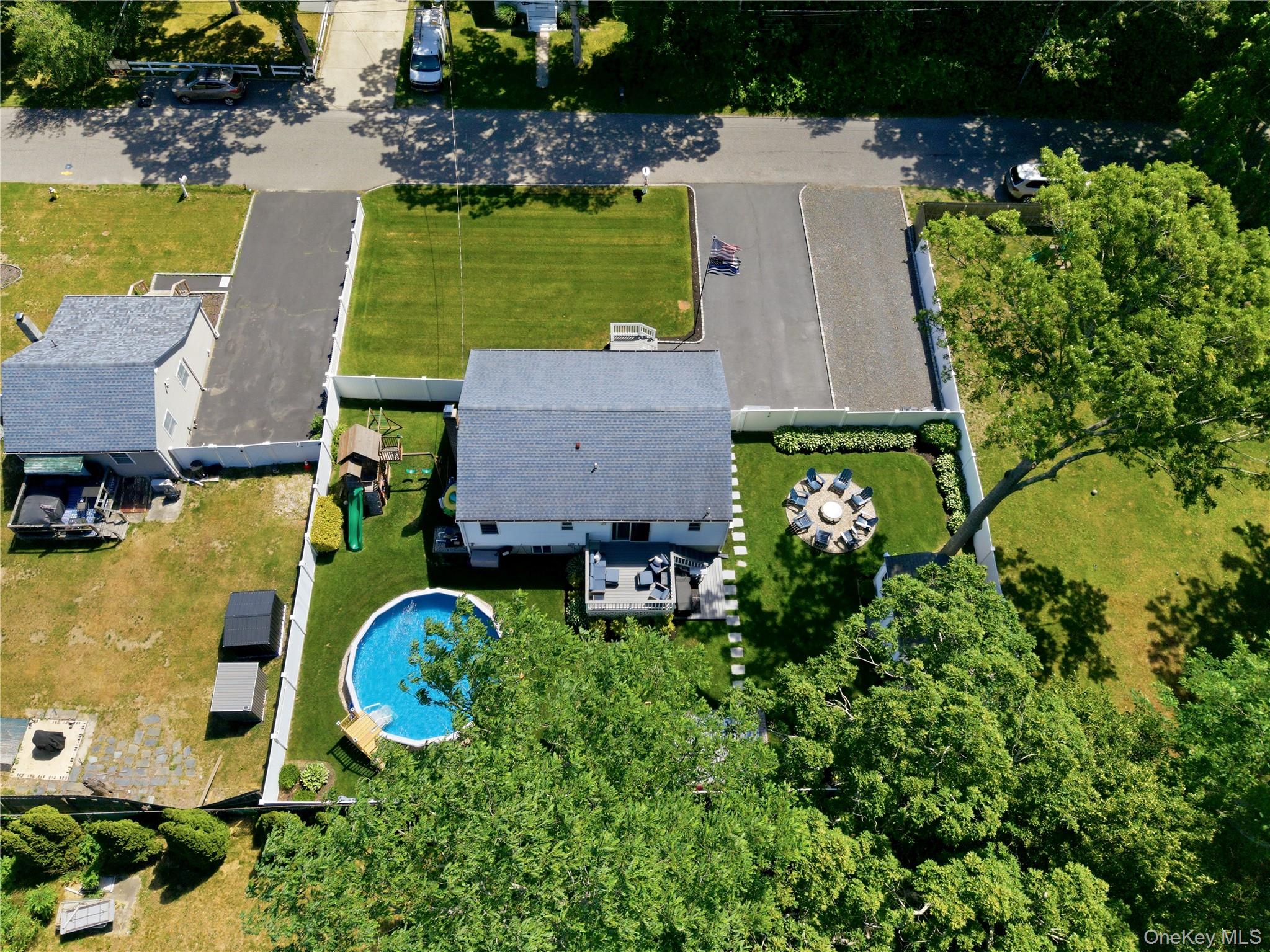 202 Whittier Drive Property Photo 34