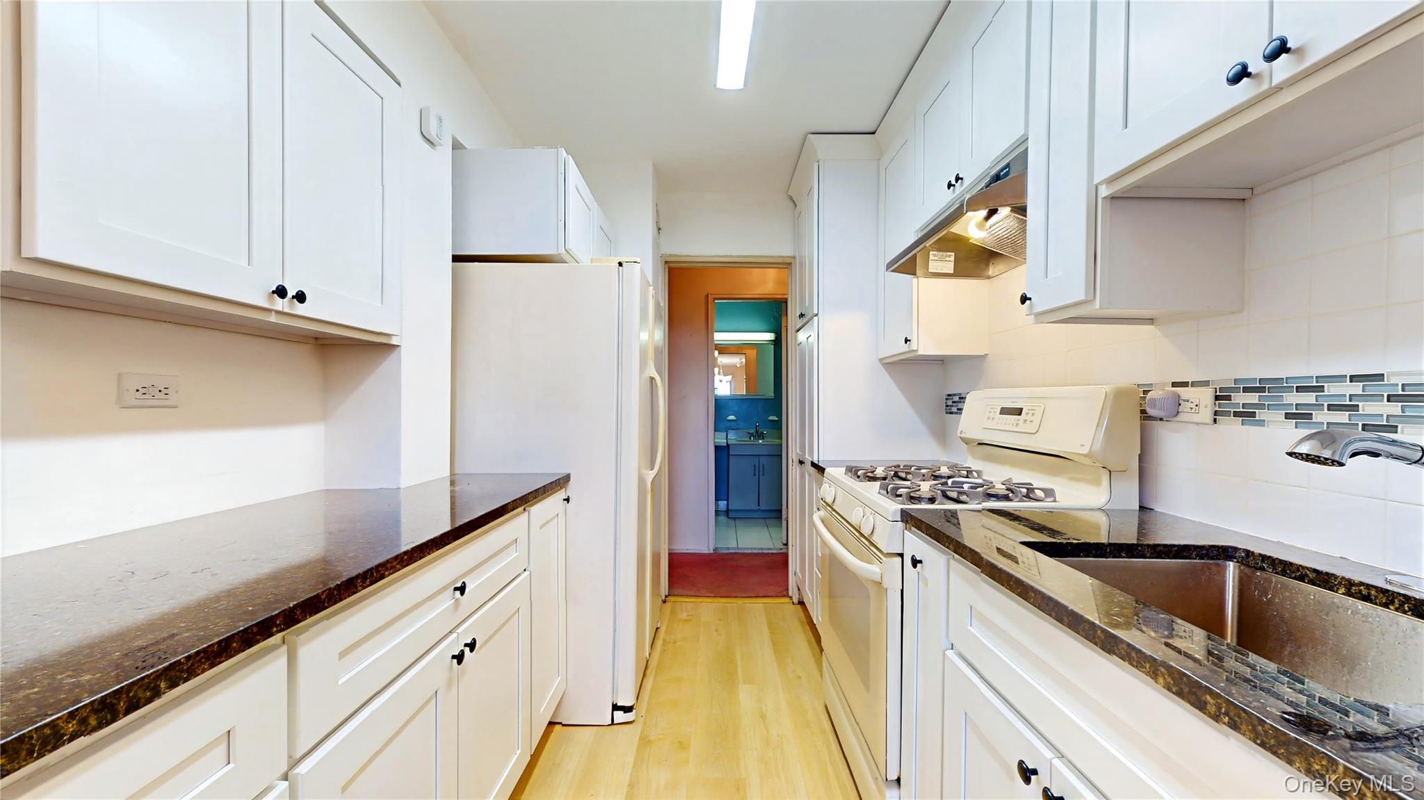 8420 153rd 4c Property Photo 17