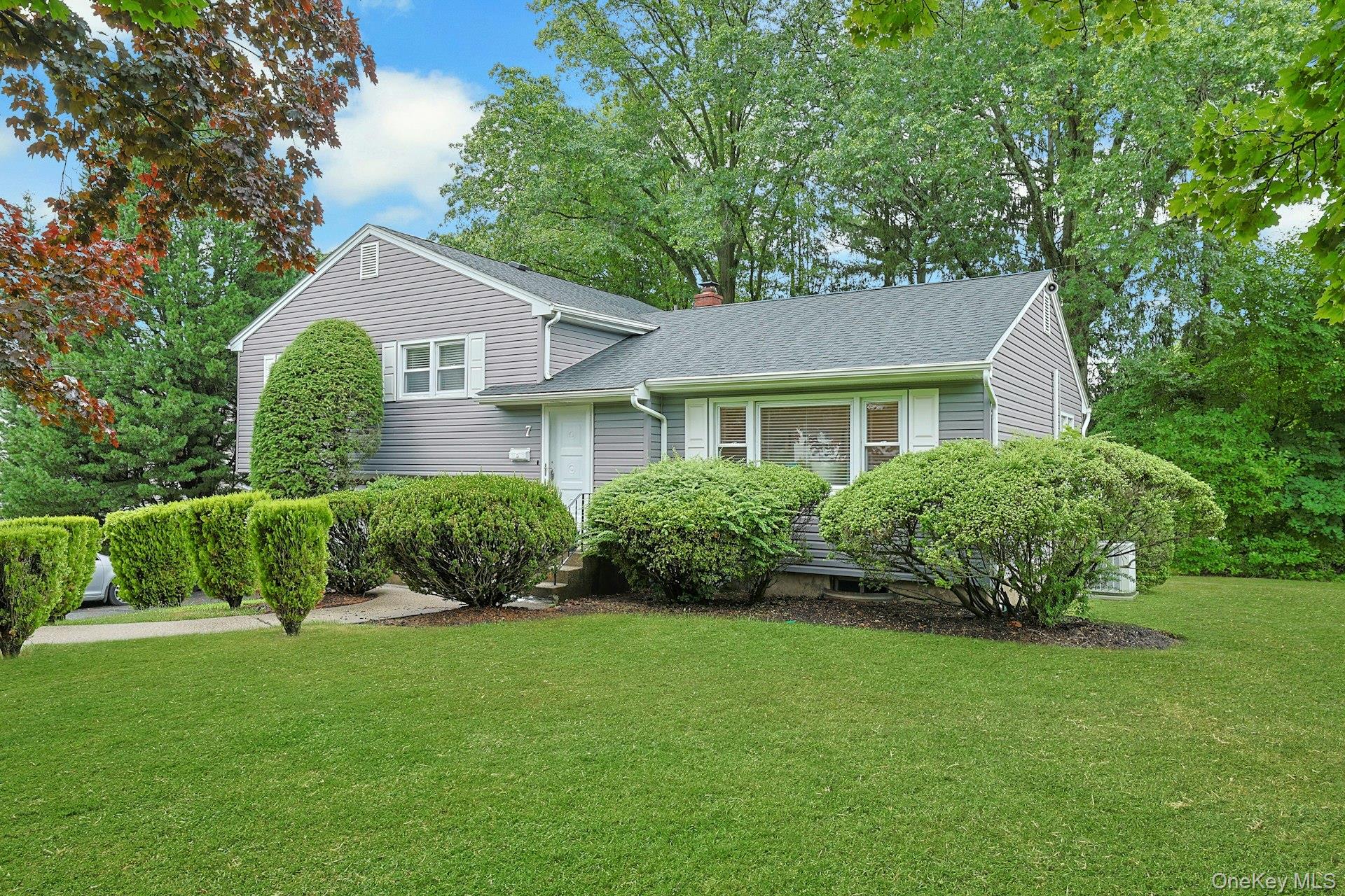 7 Stewart Place Property Photo 2
