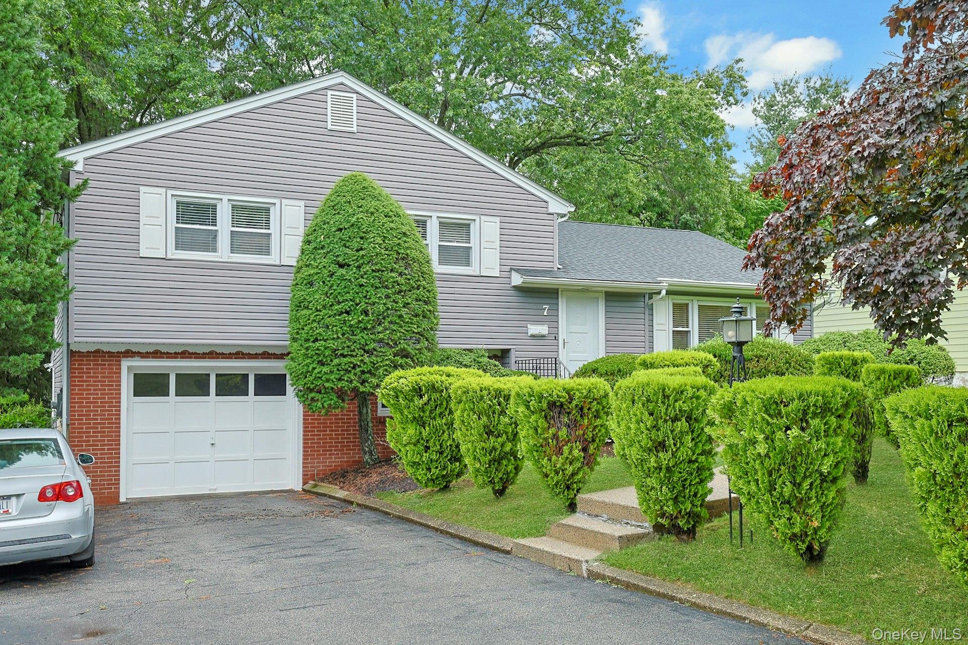 7 Stewart Place Property Photo 3