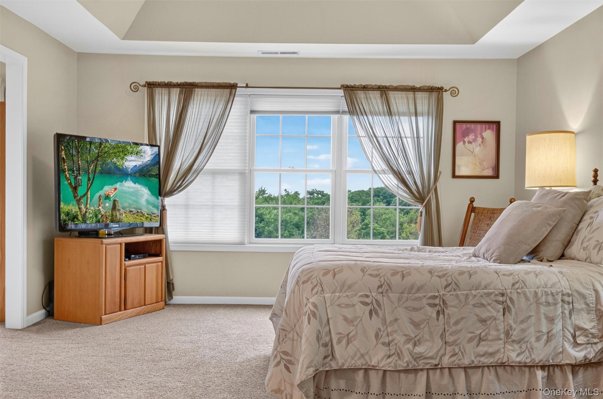 5 Spy Glass Hill Property Photo 32
