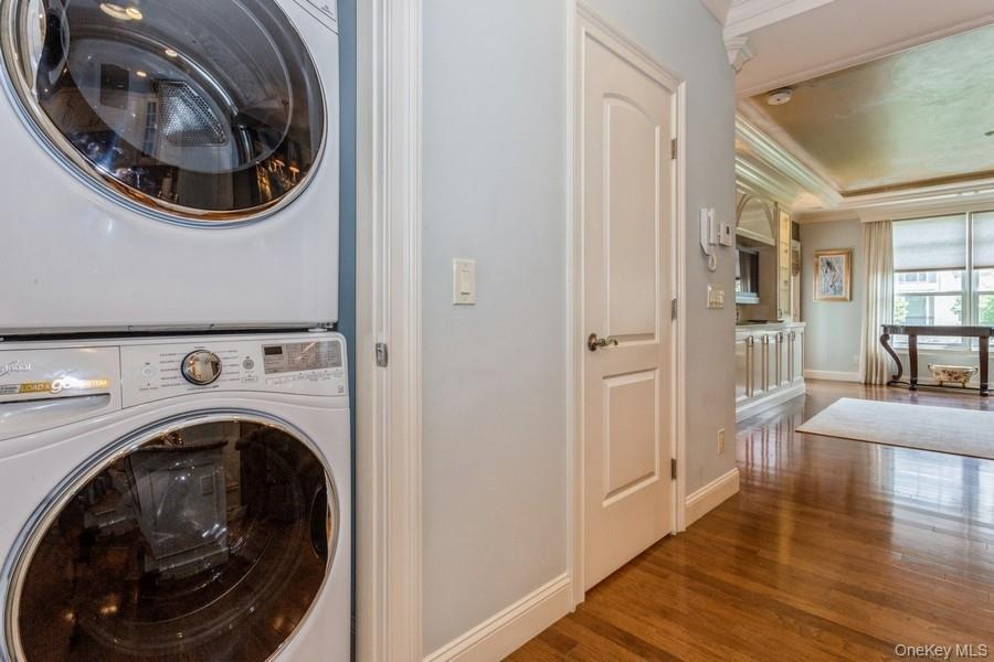 1105 Roosevelt Way Property Photo 11