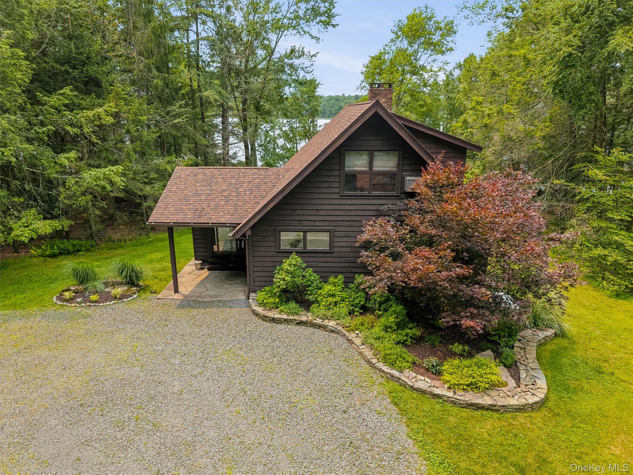 25 Waters Edge Drive Property Photo 1