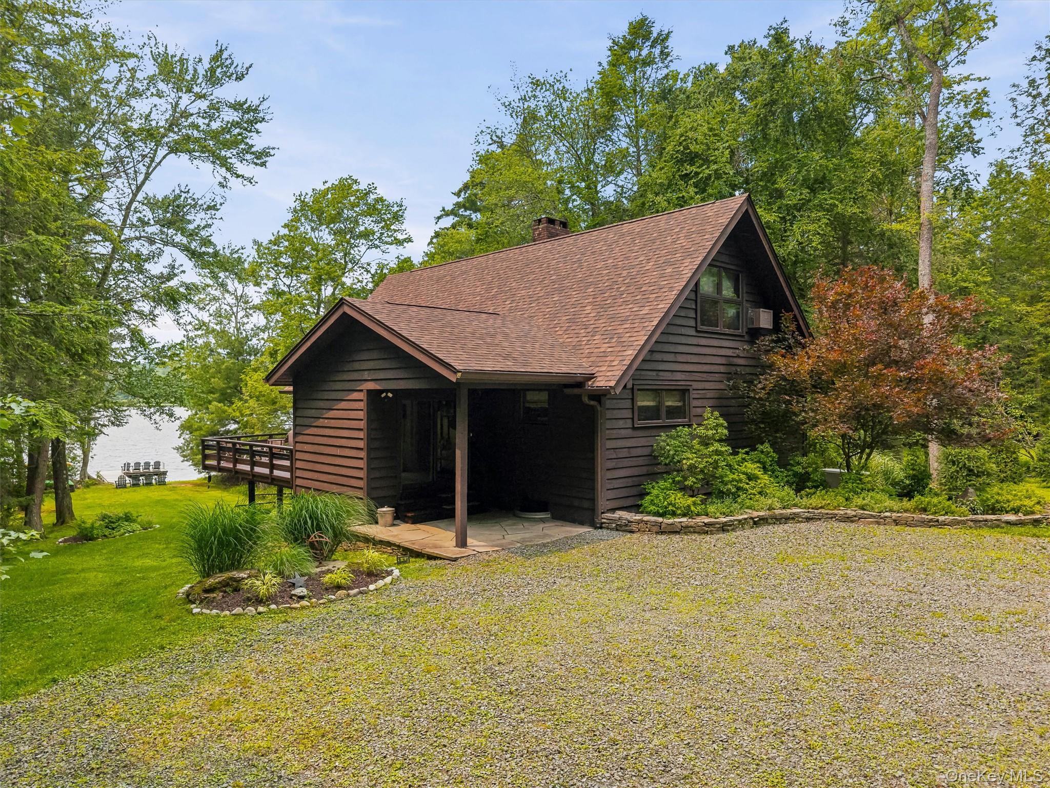 25 Waters Edge Drive Property Photo 4