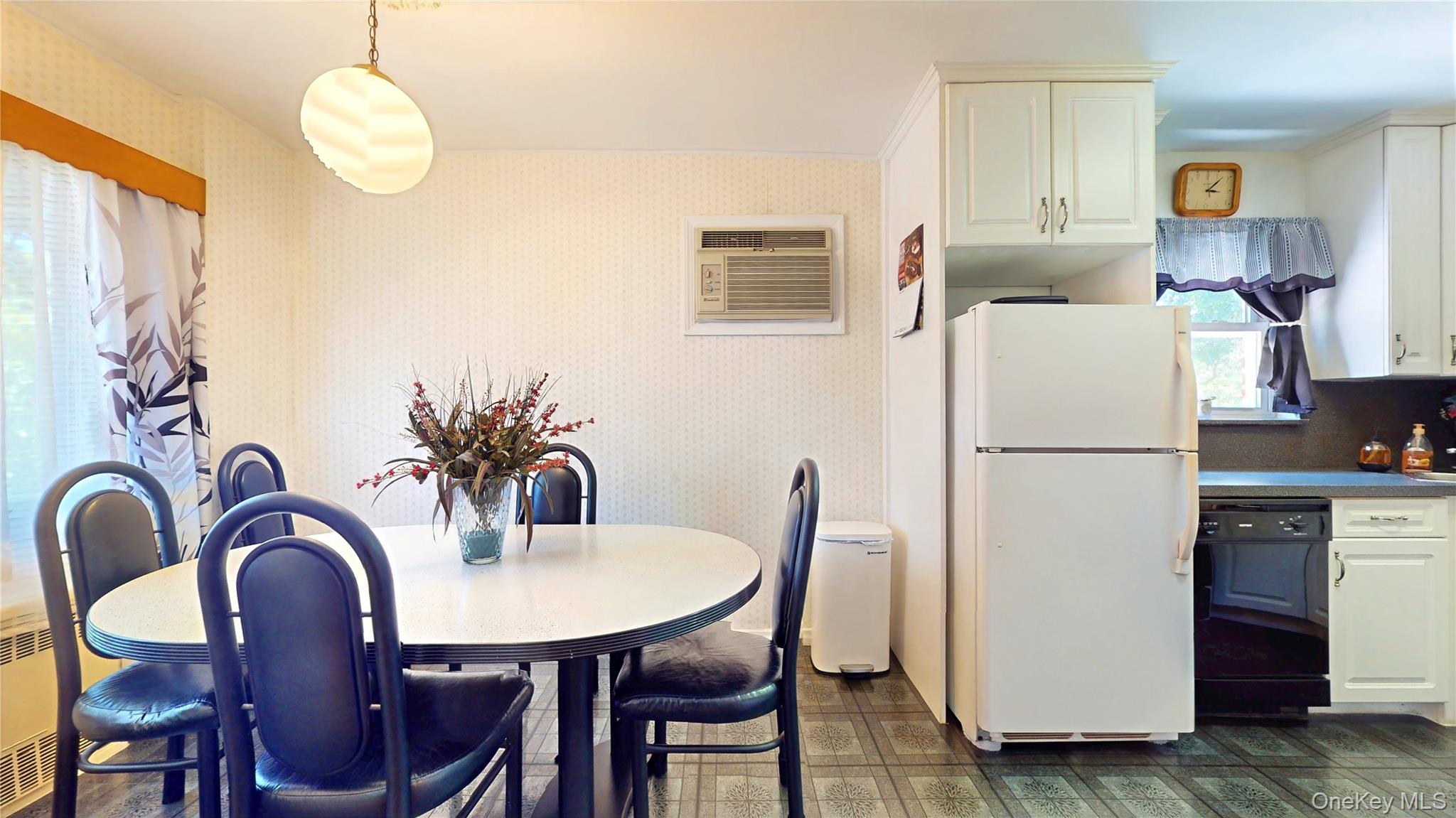 6224 78th Street Property Photo 11
