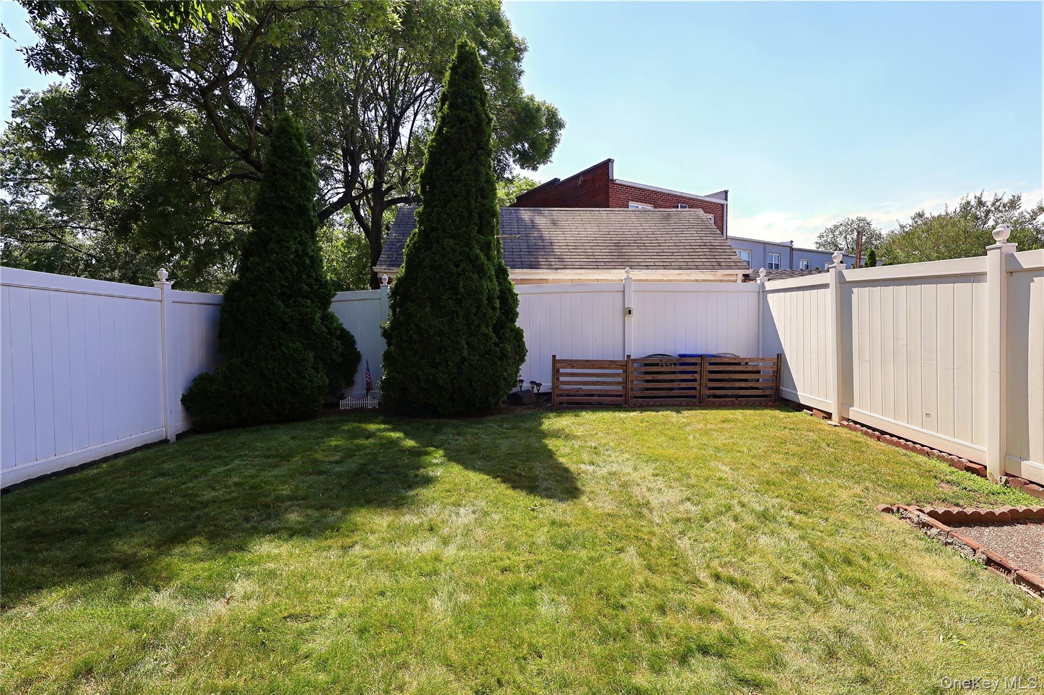 6224 78th Street Property Photo 31