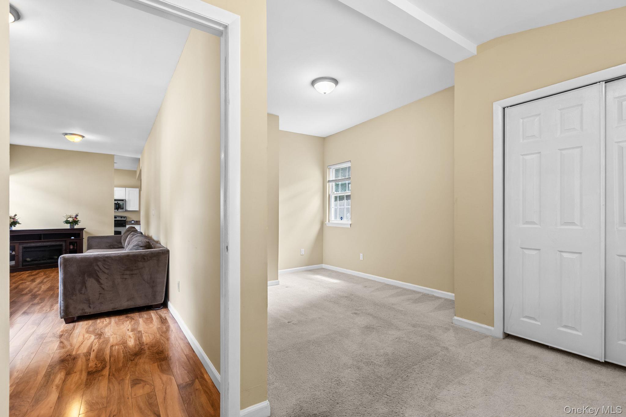 10 Batavia Road Property Photo 9
