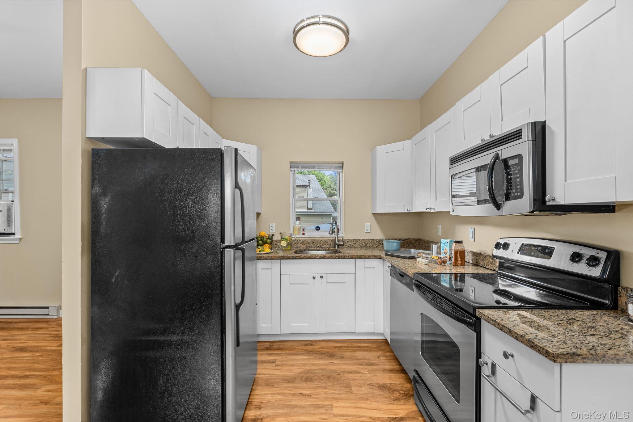 10 Batavia Road Property Photo 13