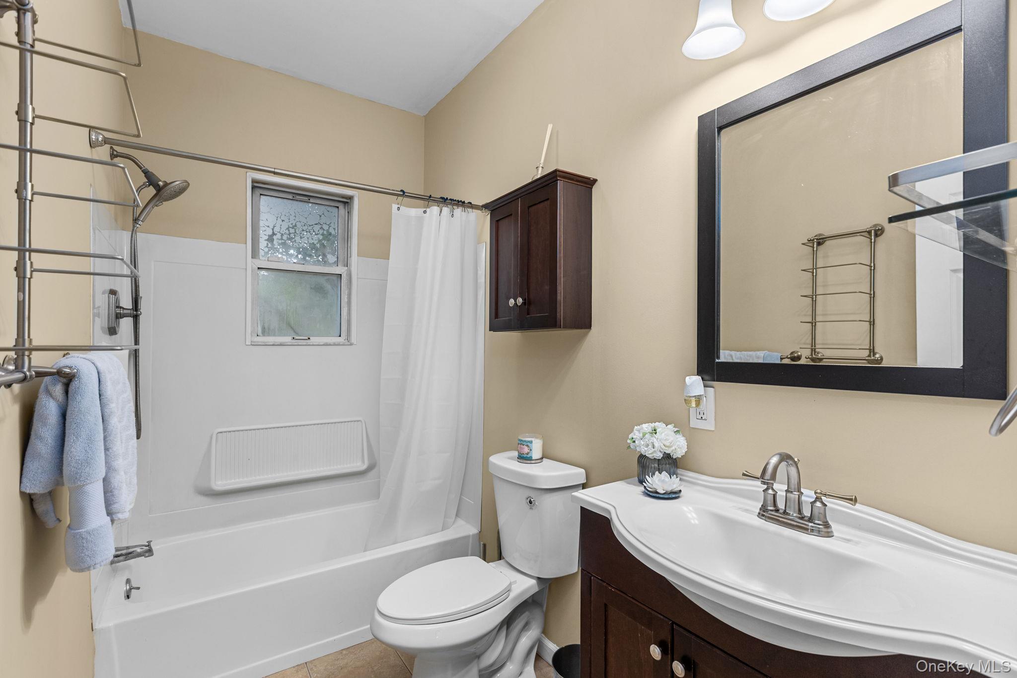 10 Batavia Road Property Photo 23