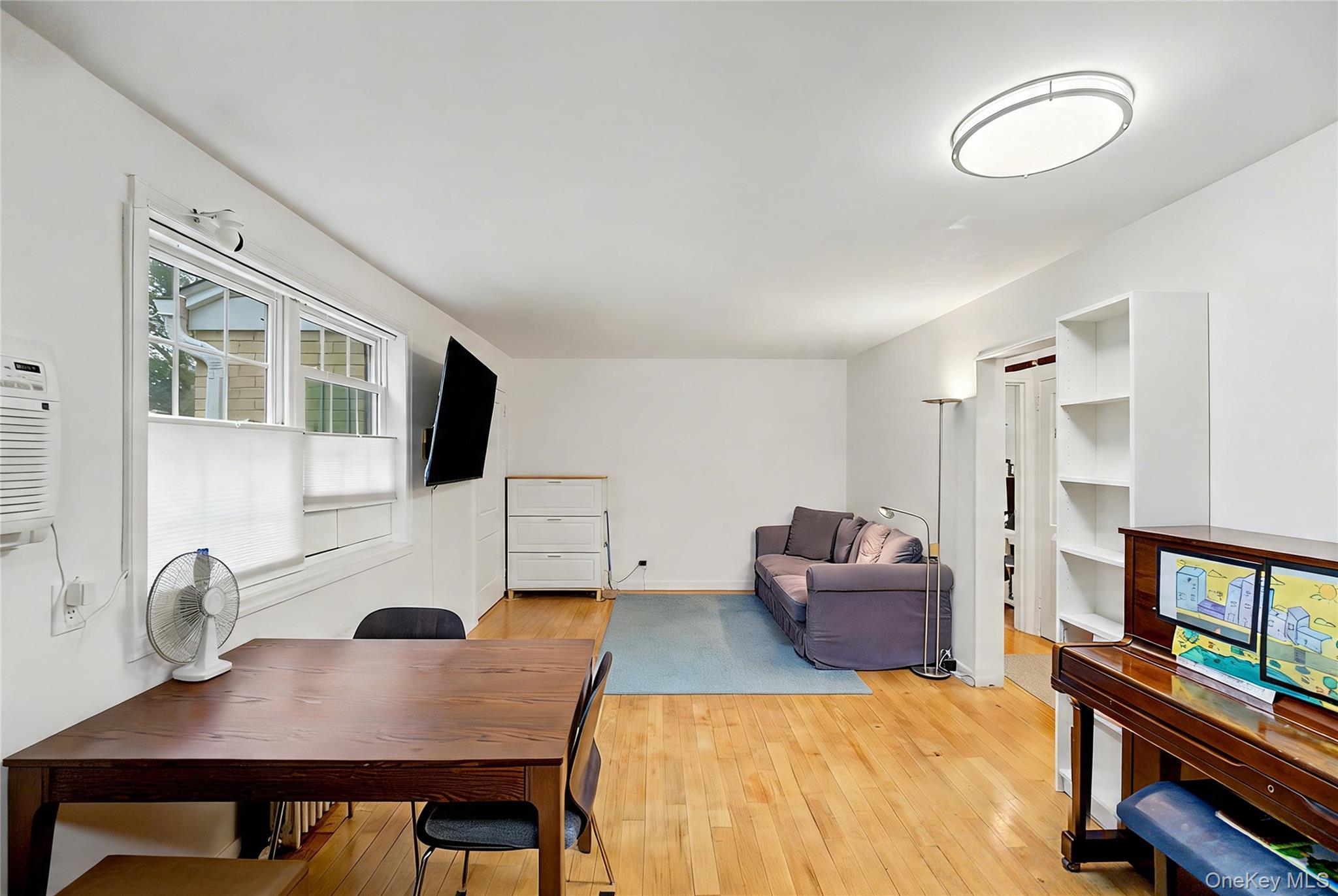 65-23 223rd Place #a Property Photo 4