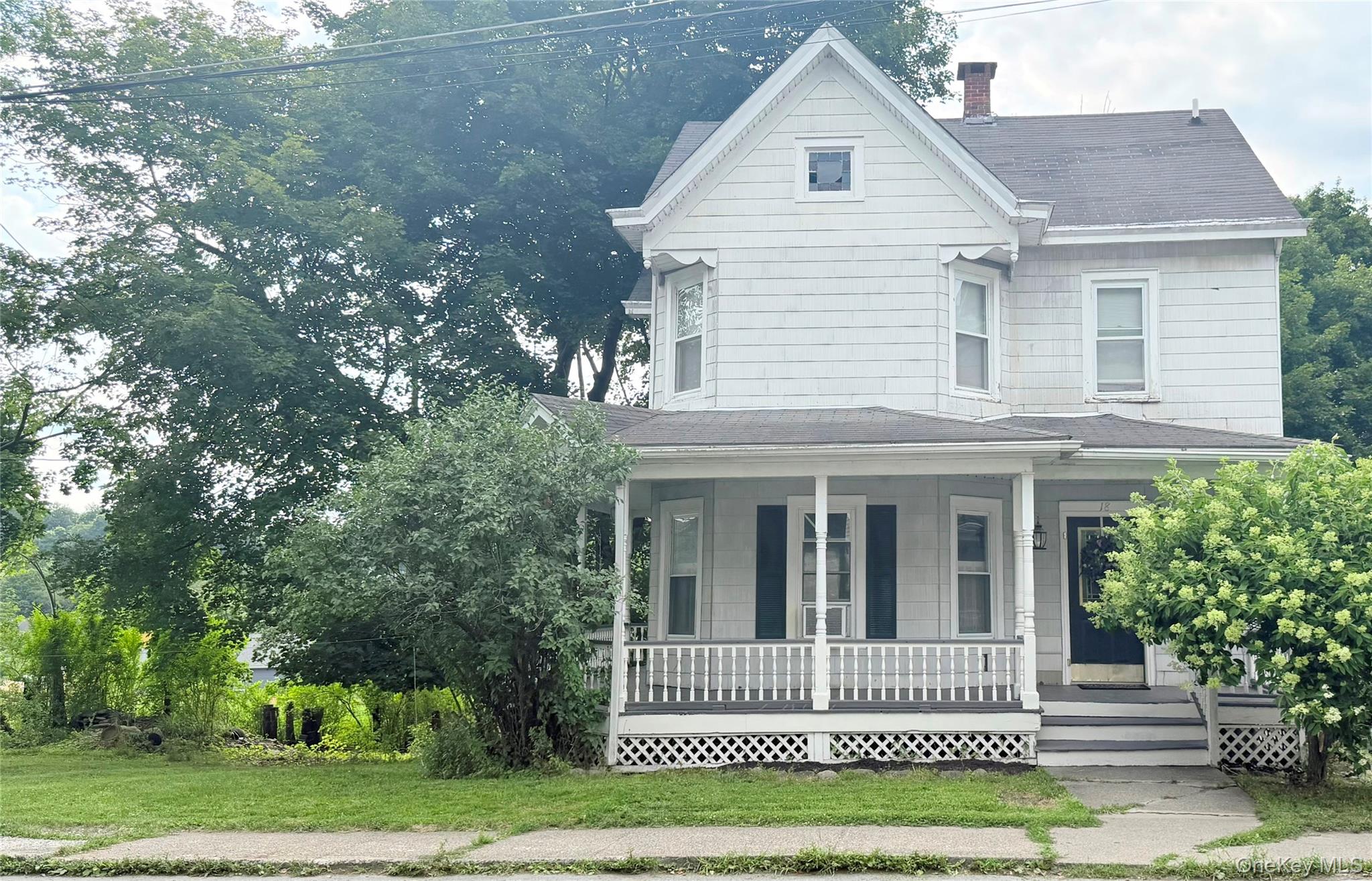 18 Pleasant Avenue Property Photo 1