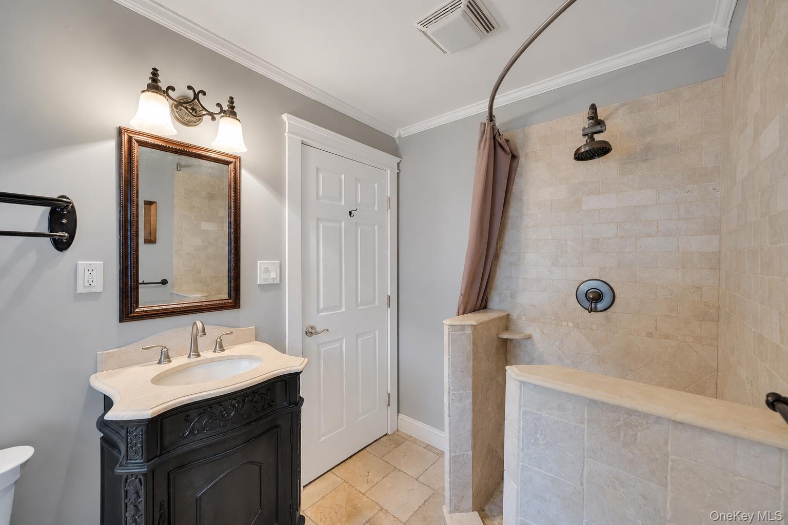 19 Joan Road Property Photo 19