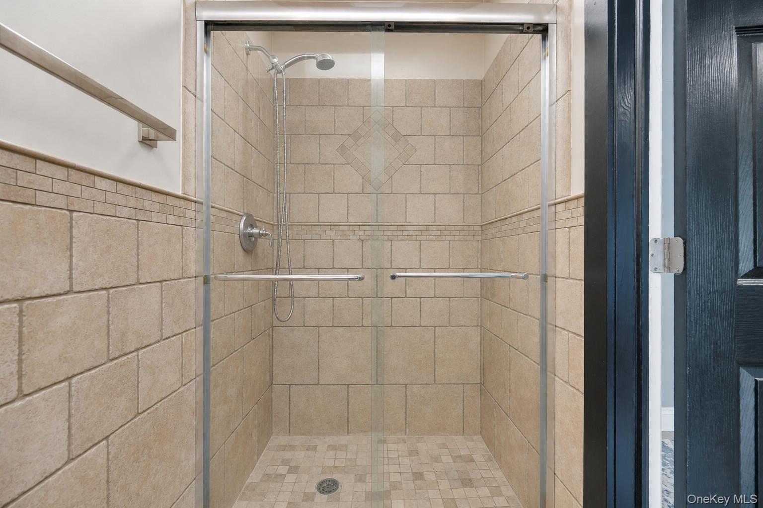 19 Joan Road Property Photo 24