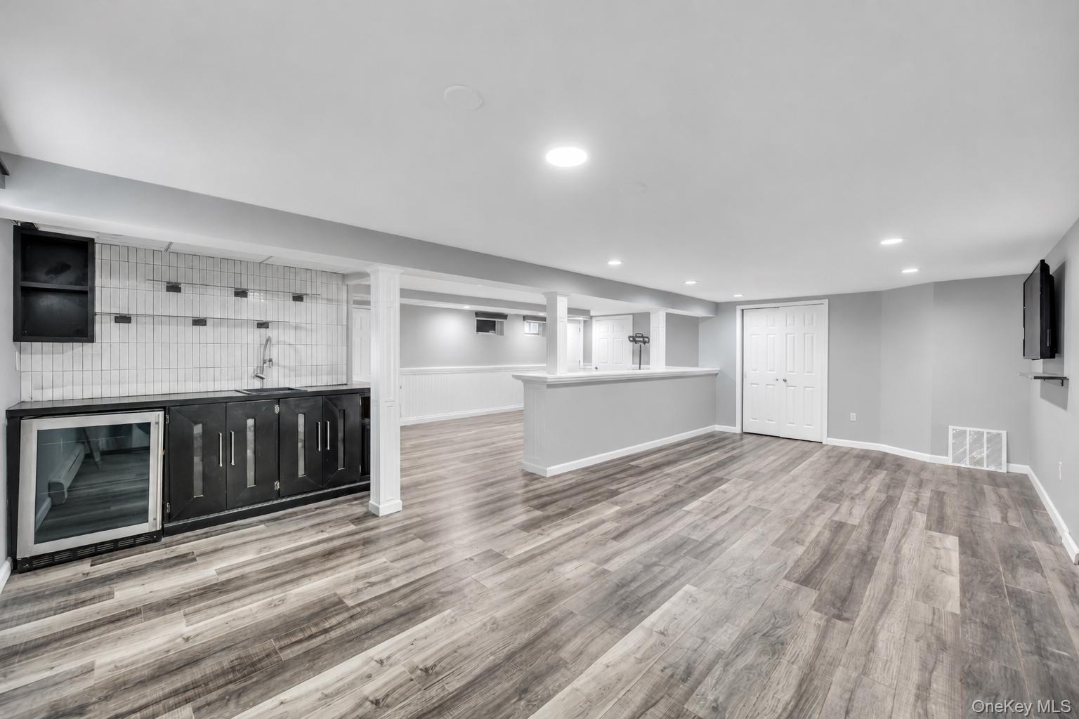 19 Joan Road Property Photo 40