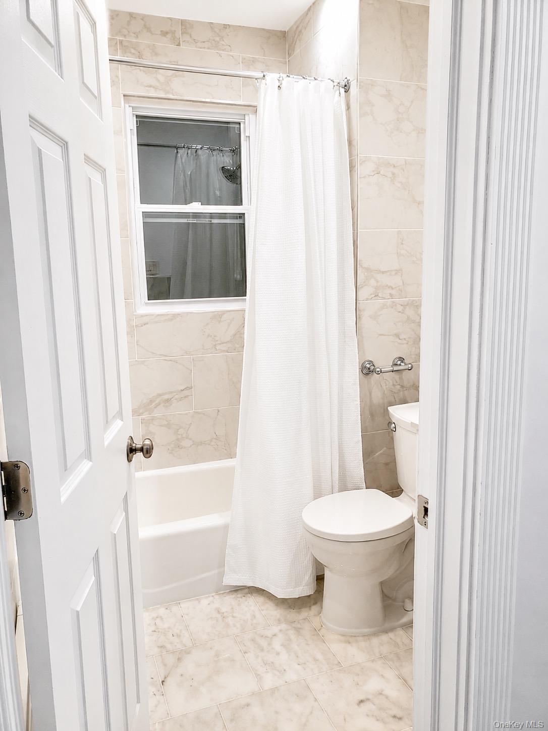 3330 97th Street Property Photo 5