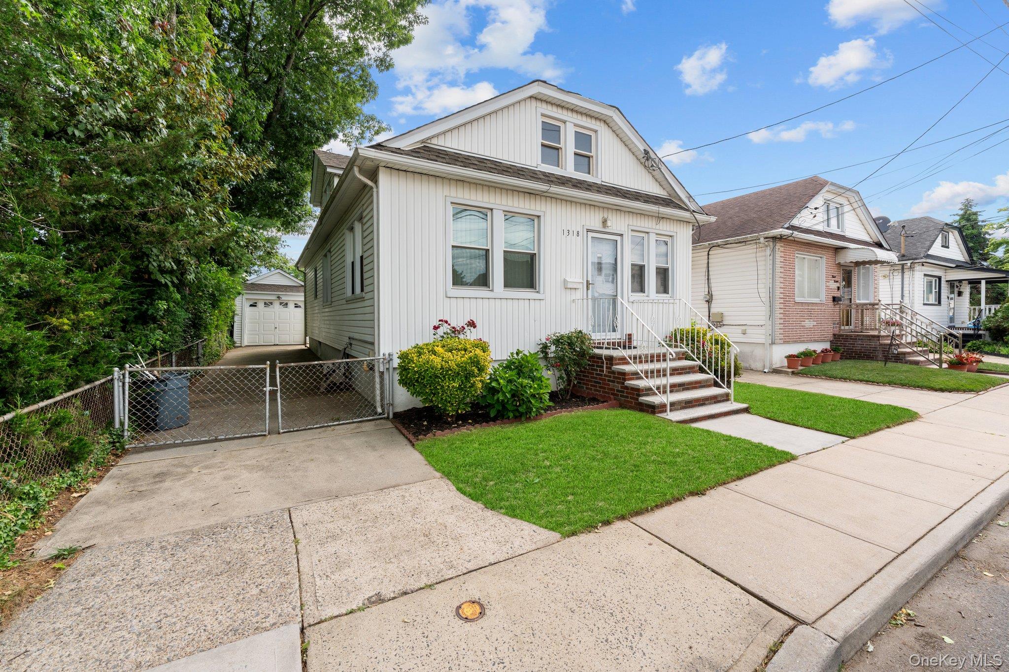 1318 Scimitar Avenue Property Photo 2
