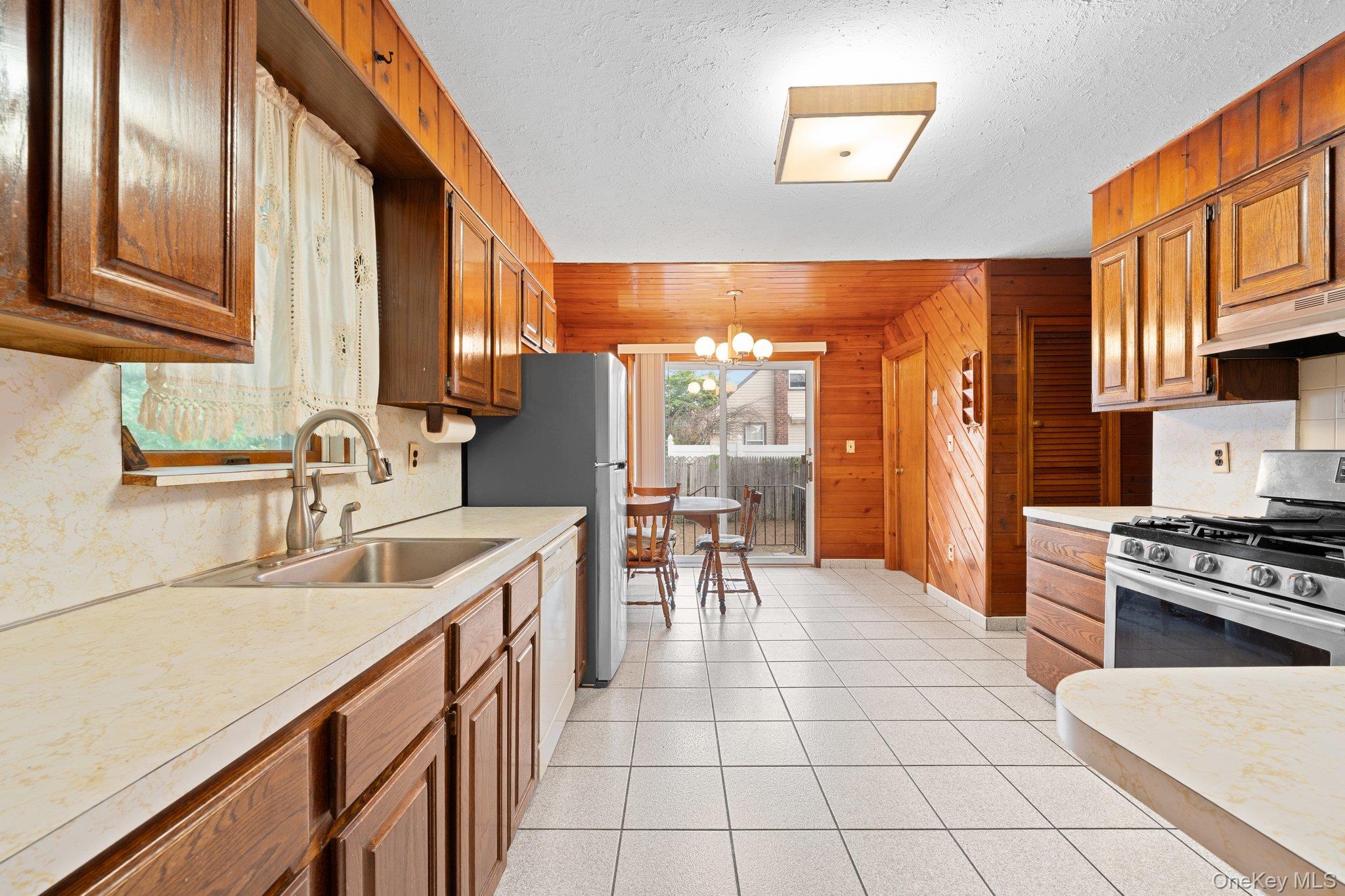 1318 Scimitar Avenue Property Photo 9