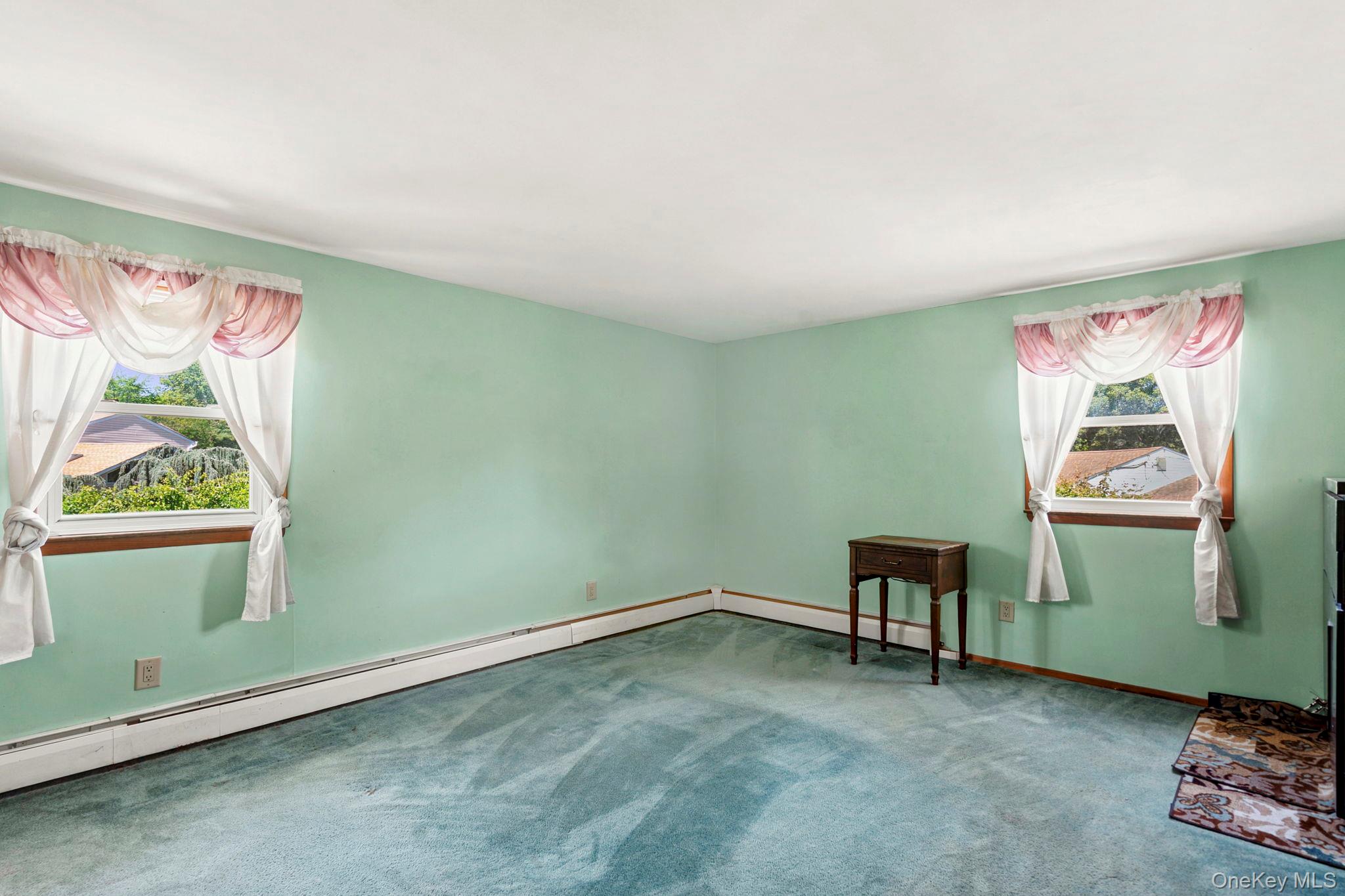 216 Gardner Avenue Property Photo 13