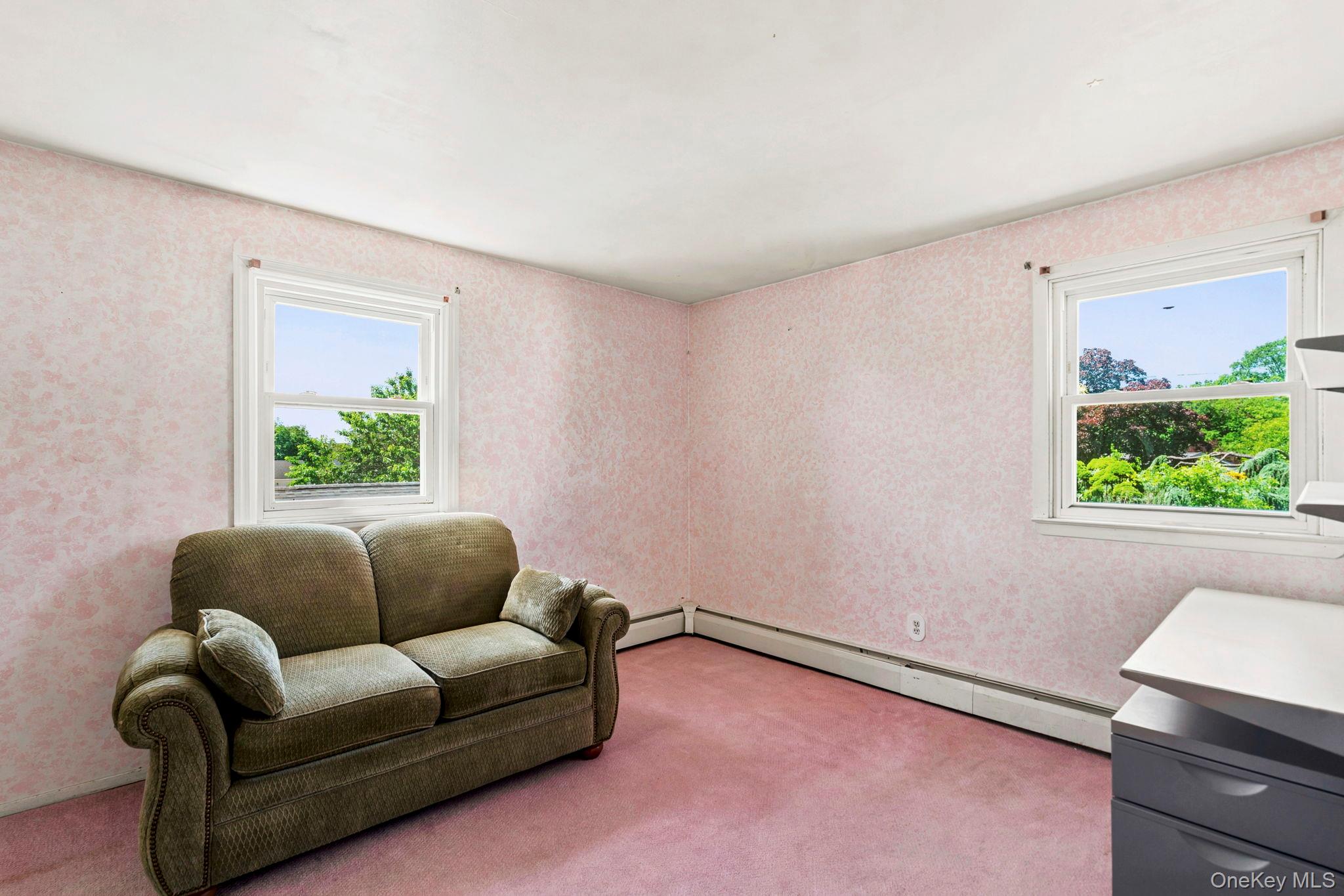 216 Gardner Avenue Property Photo 18