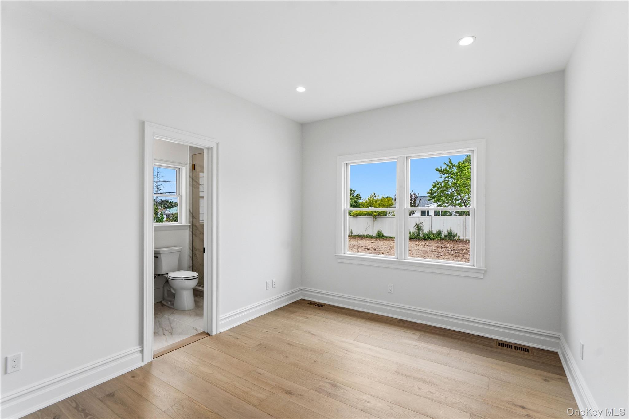 30 Main Parkway B Property Photo 24