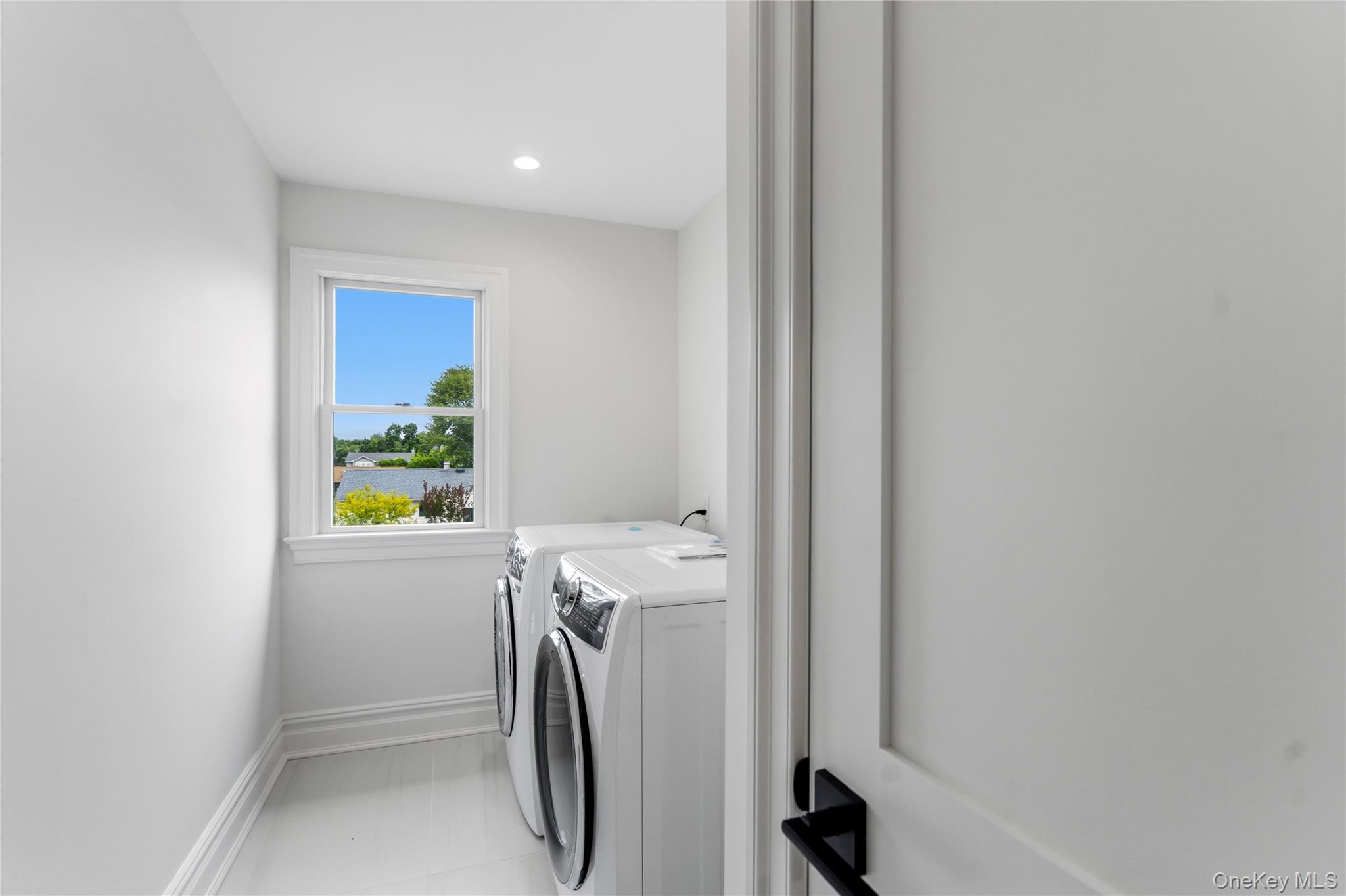 30 Main Parkway B Property Photo 29