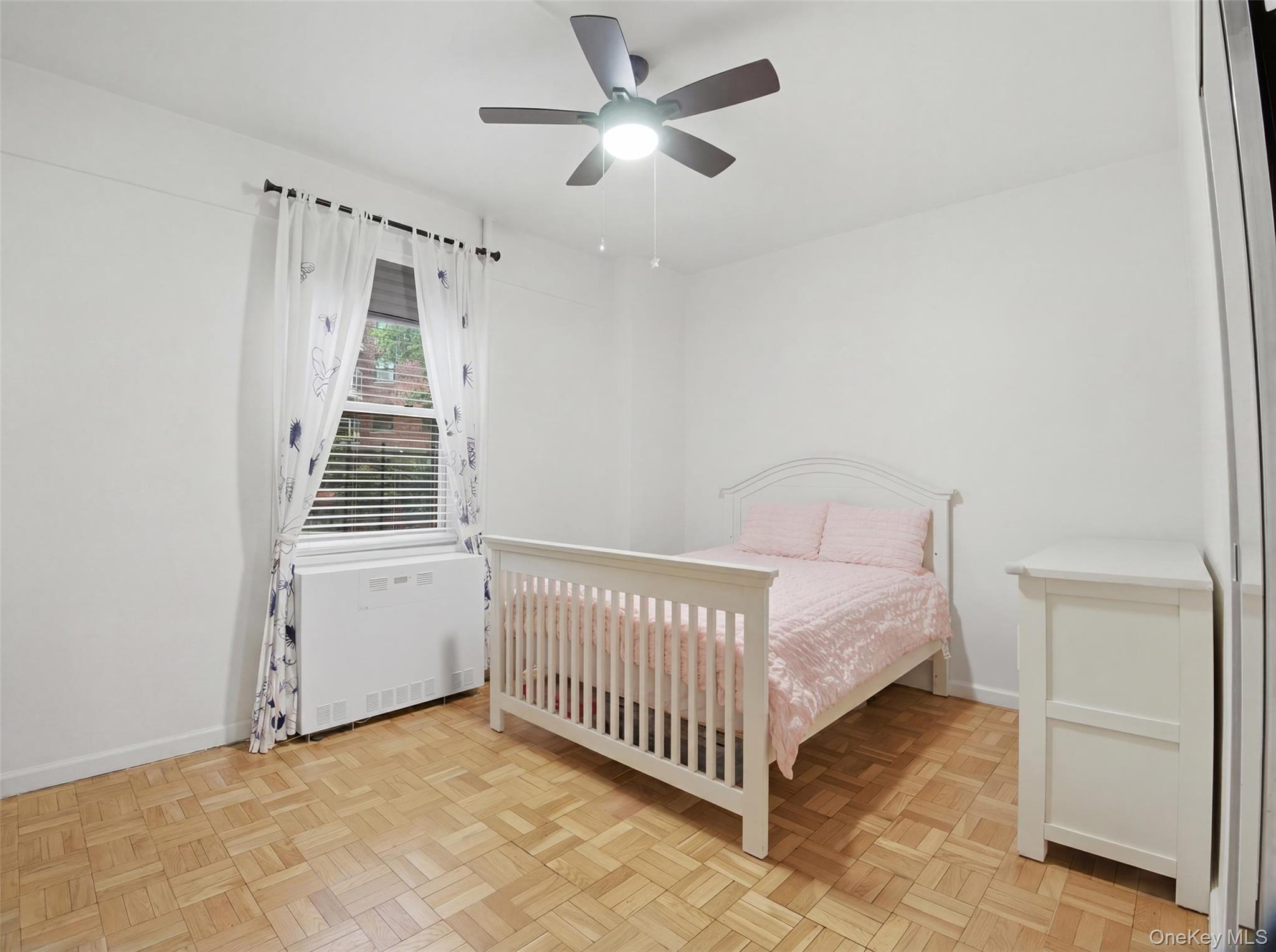 8 Fordham Hill Oval 1c Property Photo 10