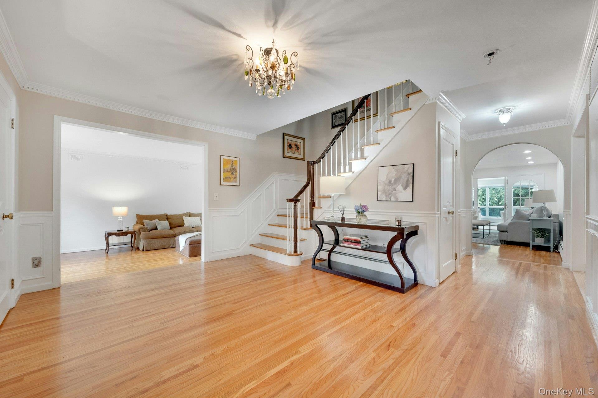 16 Hearthstone Circle Property Photo 4