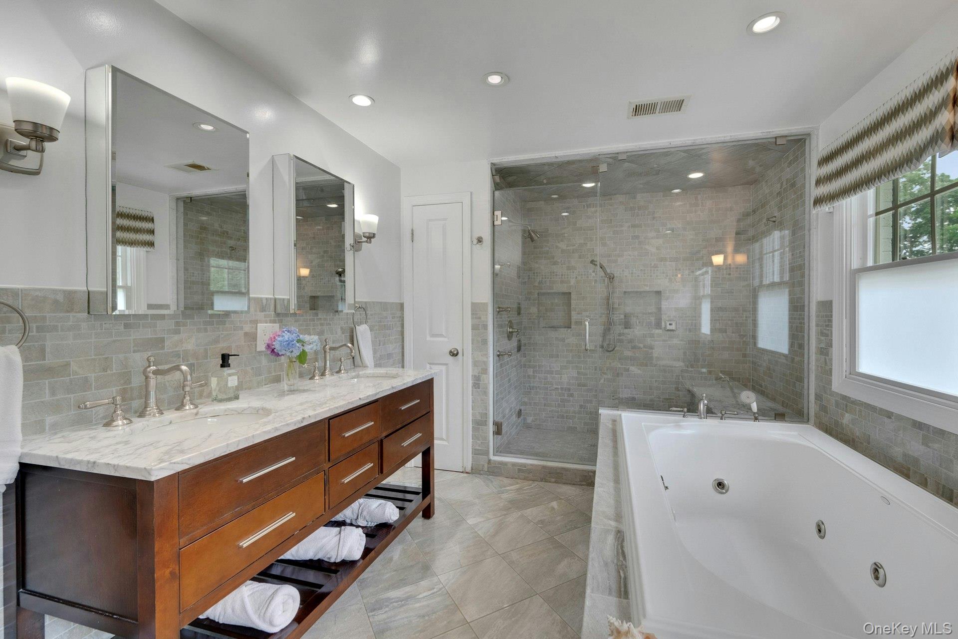 16 Hearthstone Circle Property Photo 26